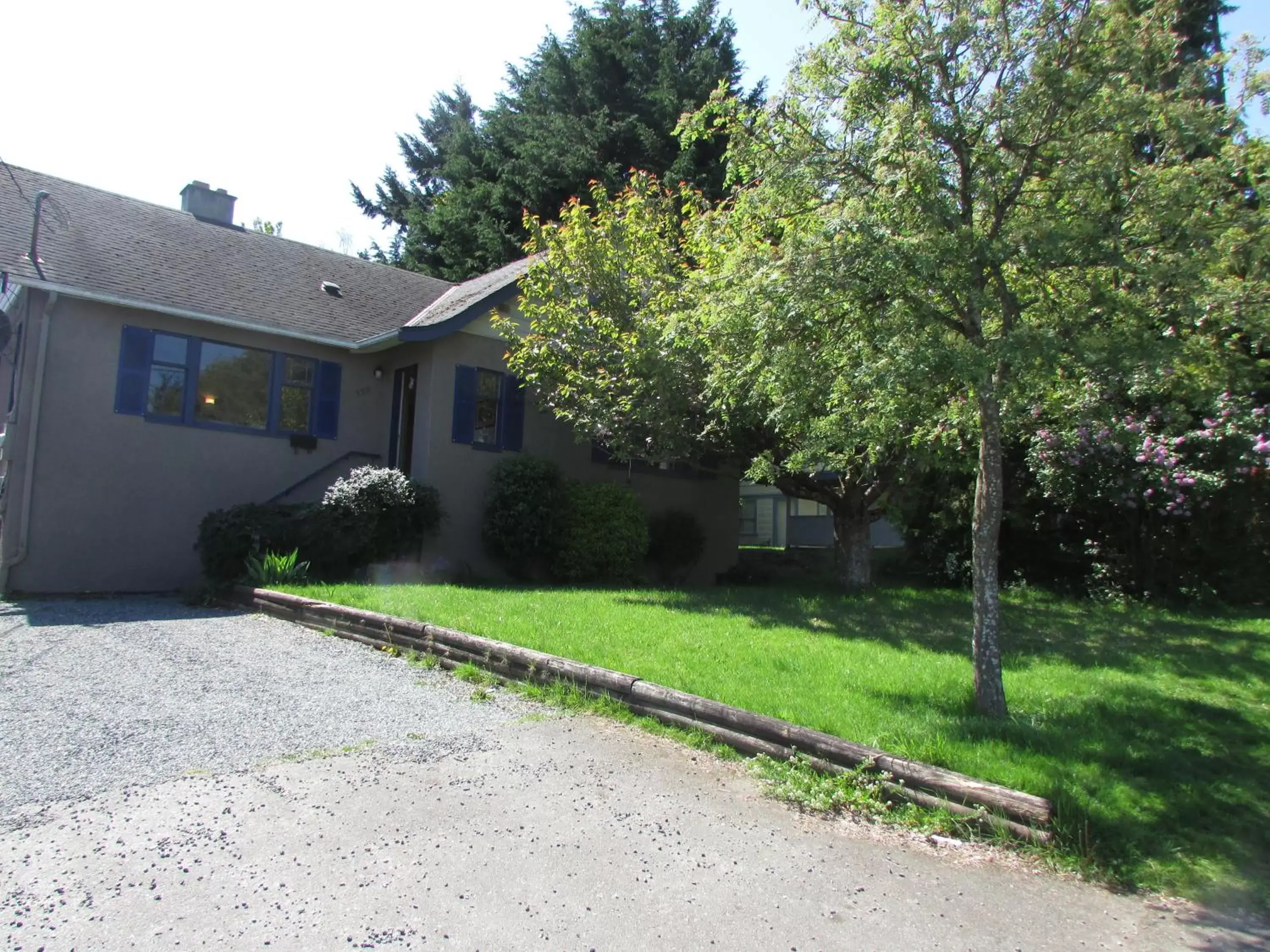 Street view, Property Building in Campbell Cottage B&B