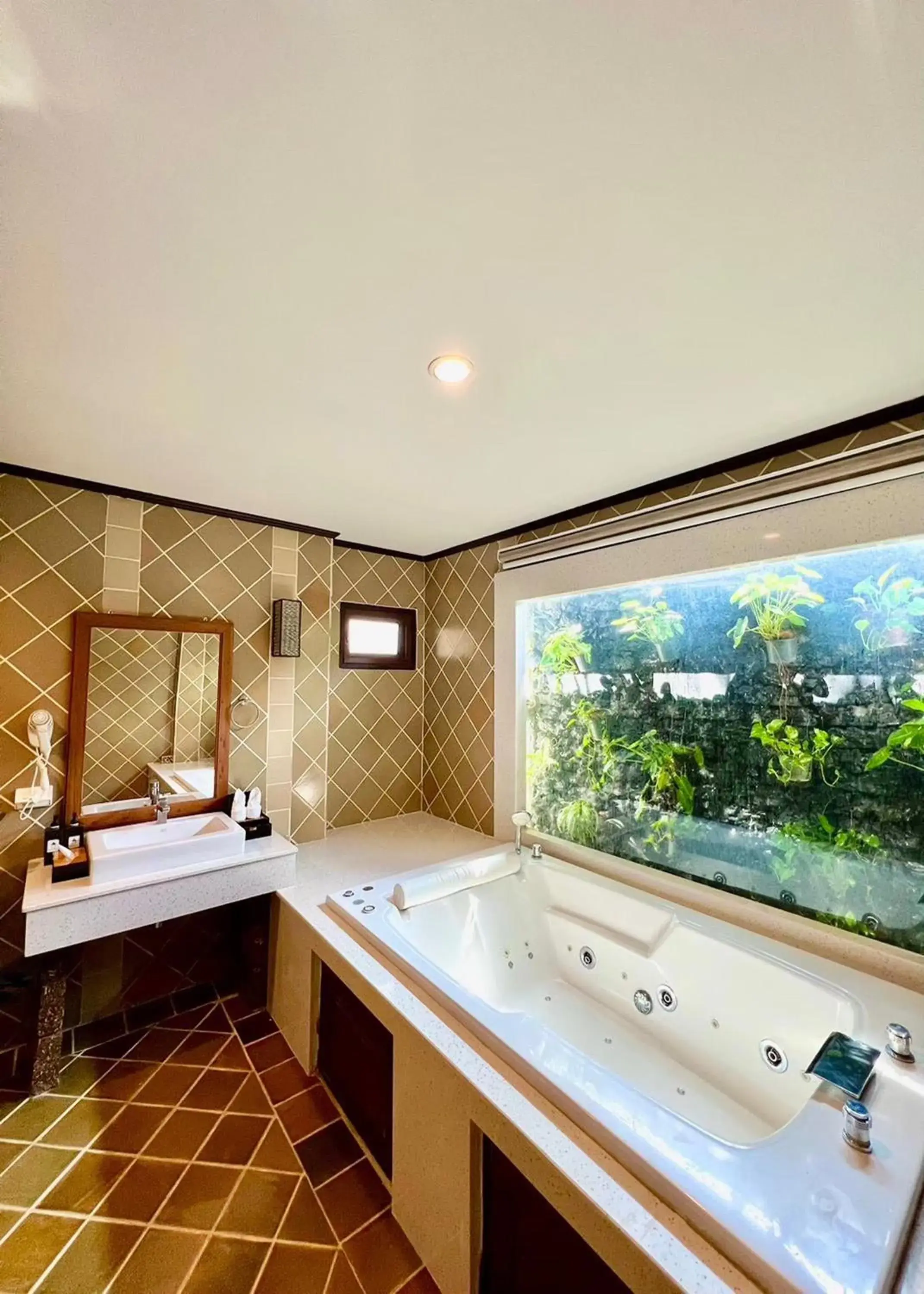 Bath, Kitchen/Kitchenette in Na Mantra Resort
