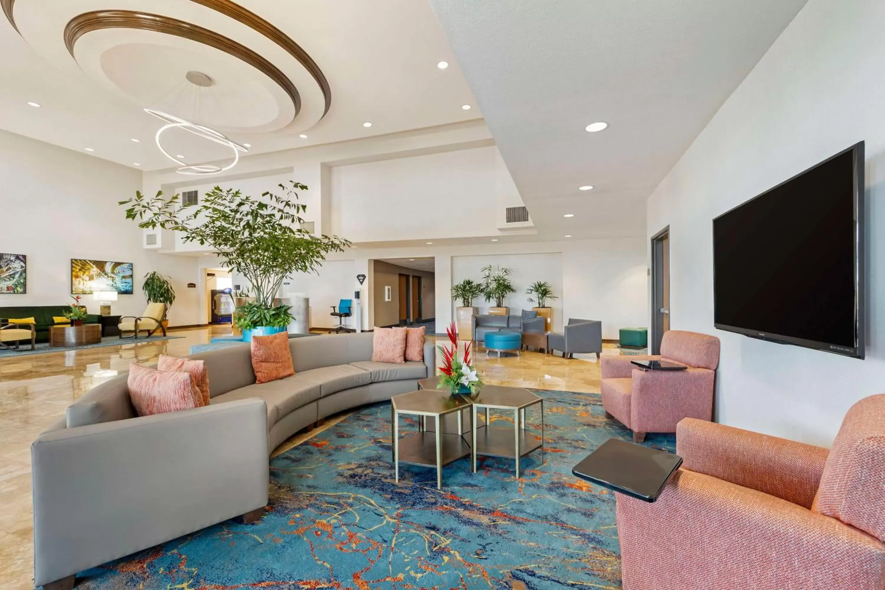 Lobby or reception, Seating Area in Best Western Plus Henderson Hotel