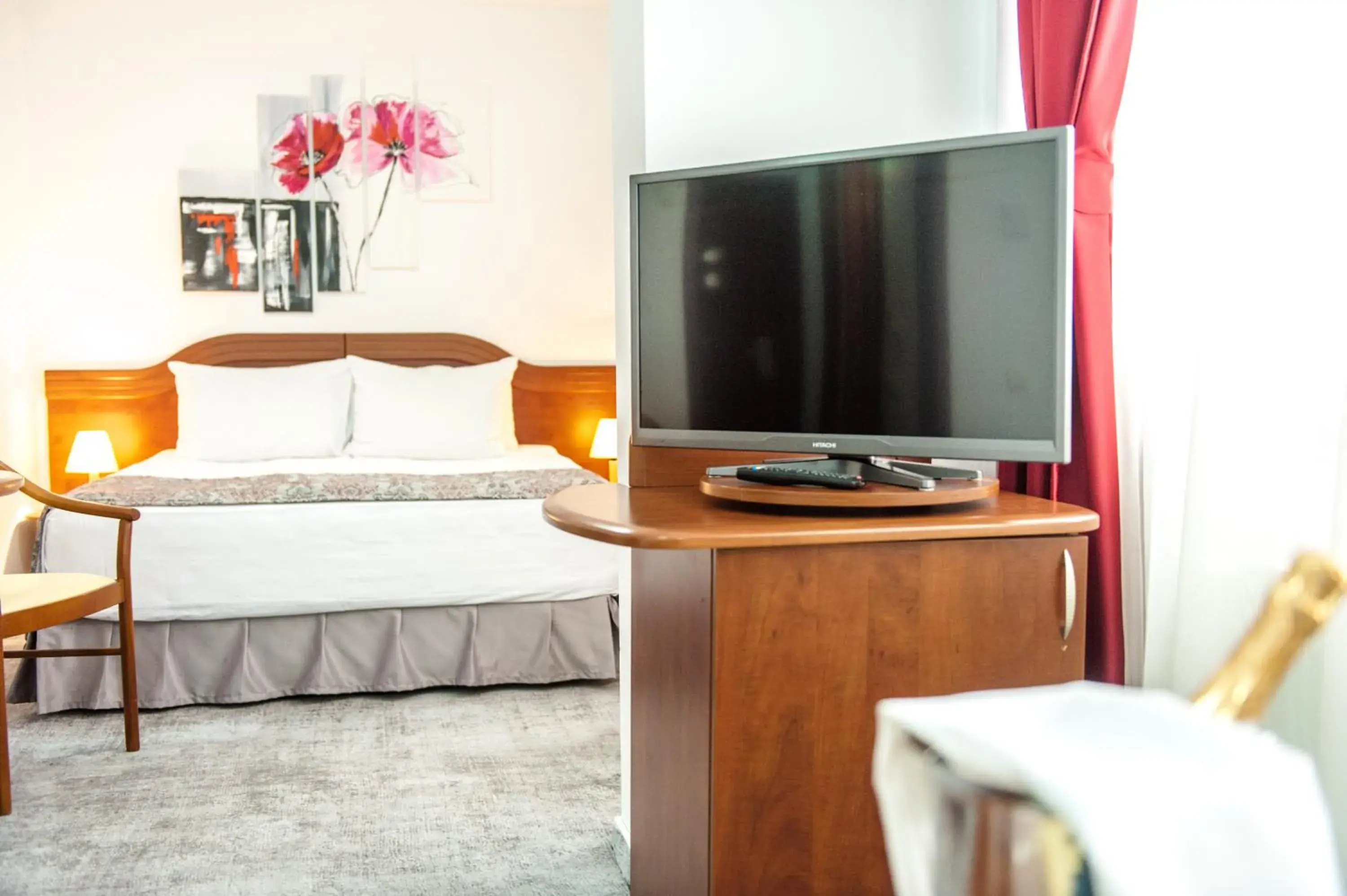 Photo of the whole room, TV/Entertainment Center in Hotel Parc Sibiu