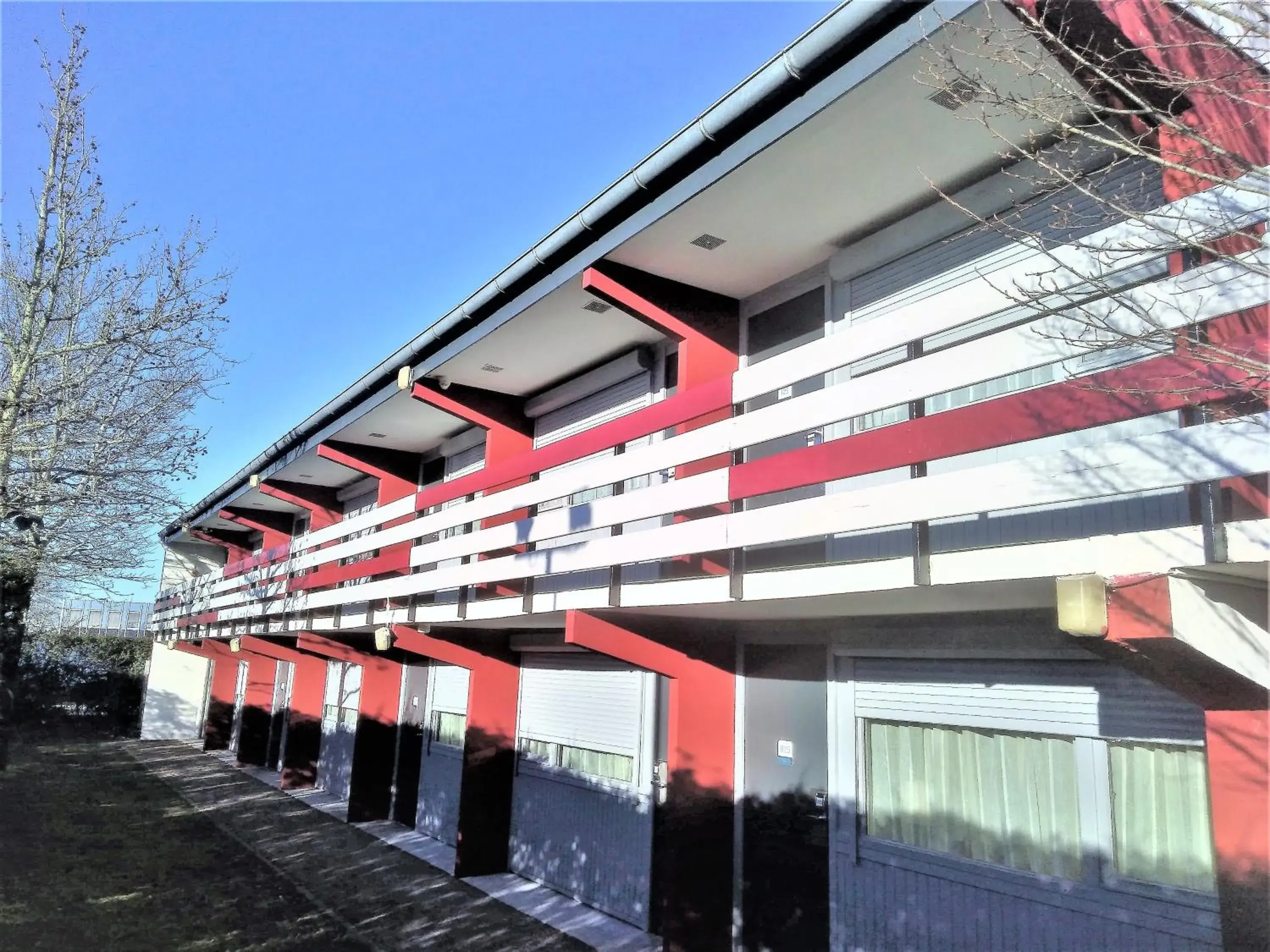 Property Building in Kyriad Bordeaux - Merignac Aéroport