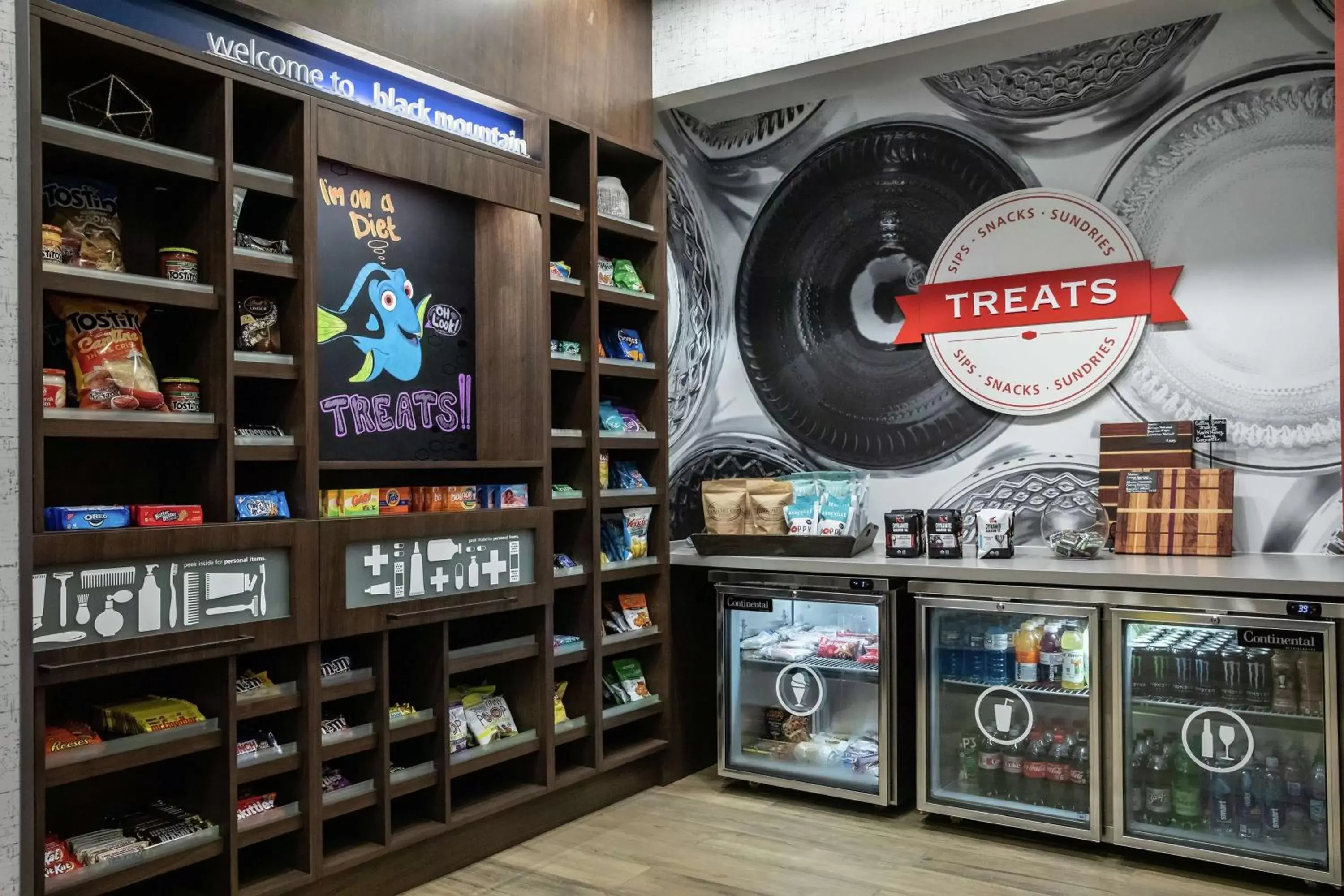 Restaurant/places to eat in Hampton Inn Black Mountain Restaurant/places to eat in Hampton Inn Black Mountain