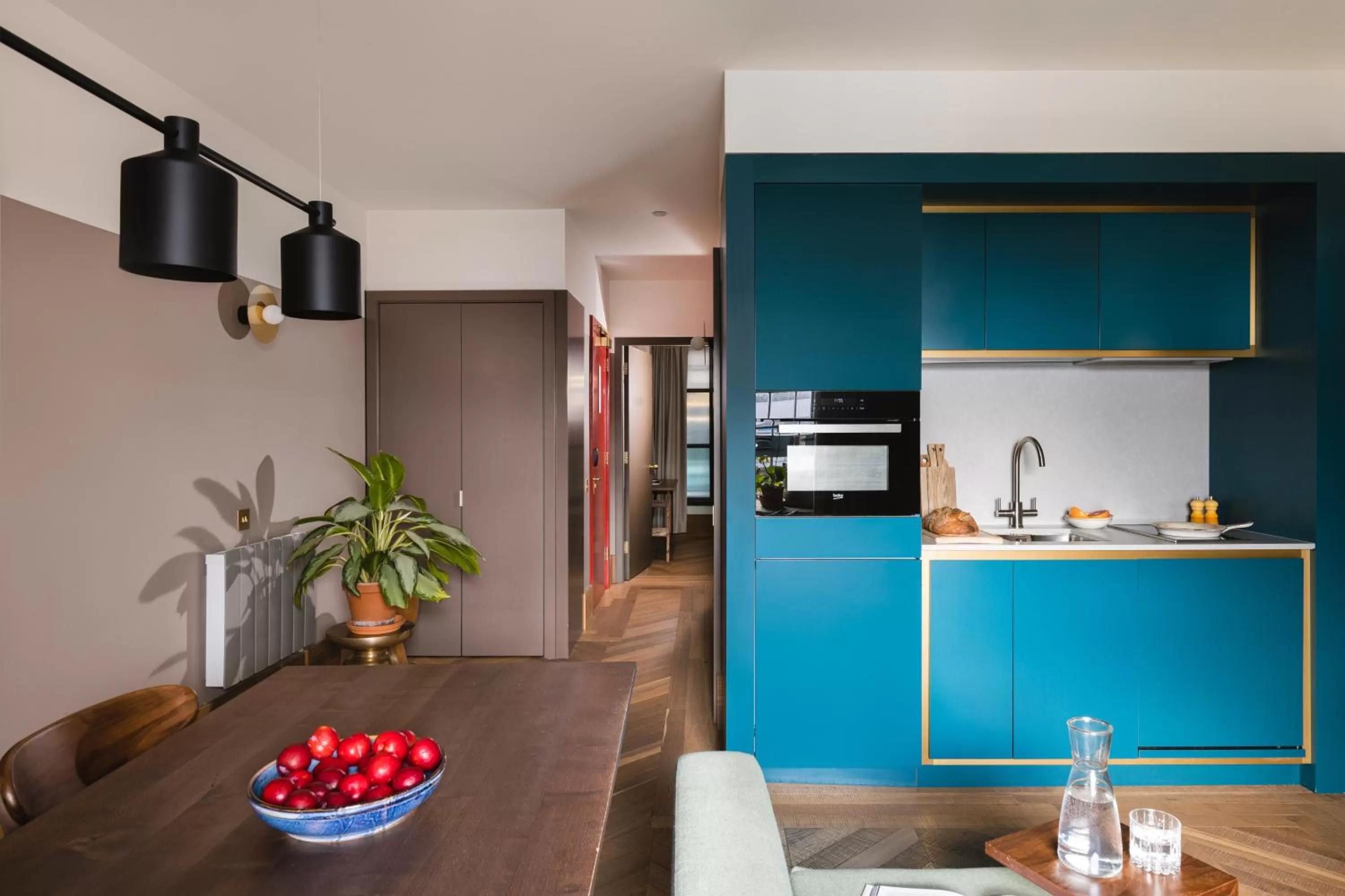 Kitchen or kitchenette in Native Manchester