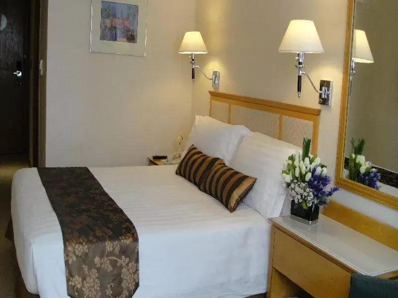 Non Smoking - City View Standard Room with Double bed in Kimberley Hotel