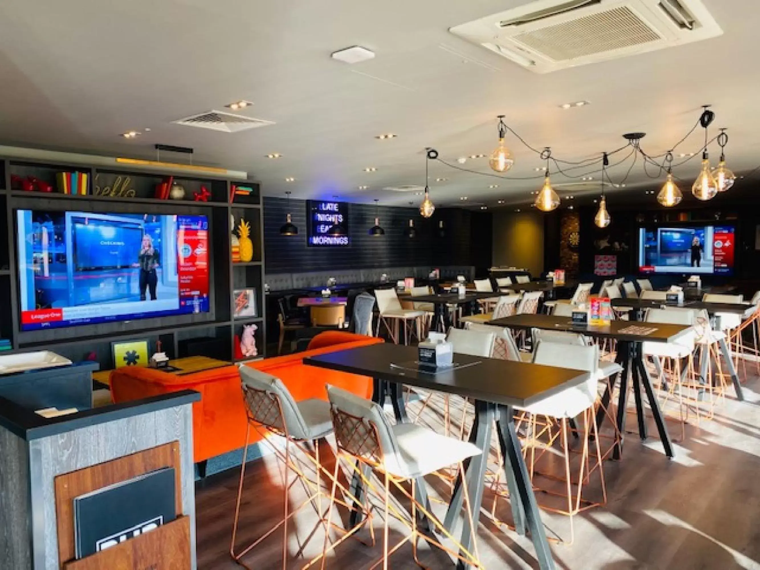 Restaurant/places to eat in Village Hotel Blackpool Restaurant/places to eat in Village Hotel Blackpool