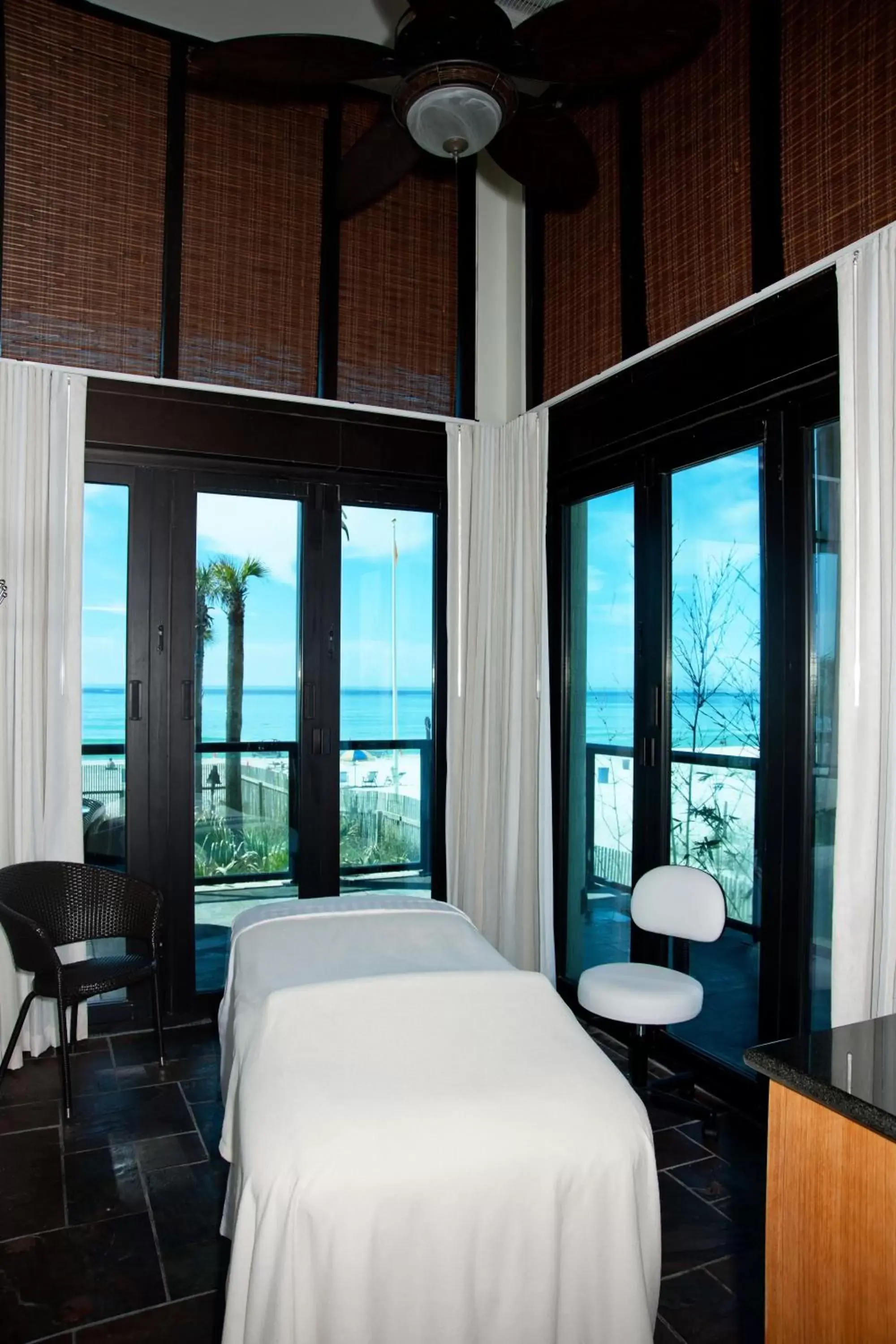 Massage in Holiday Inn Resort Panama City Beach - Beachfront, an IHG Hotel