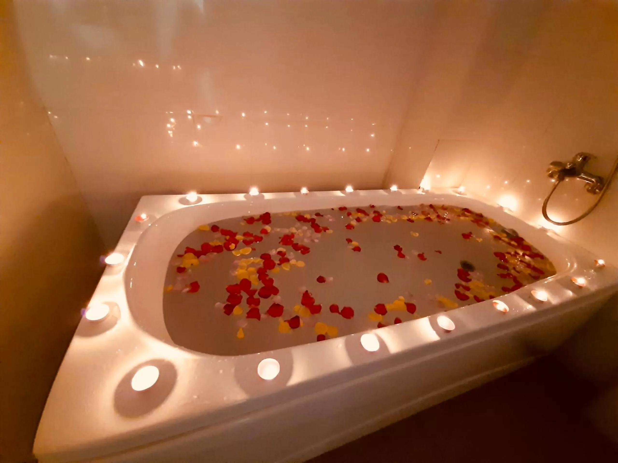 Bathroom in D'Villa Hotel - Homestay