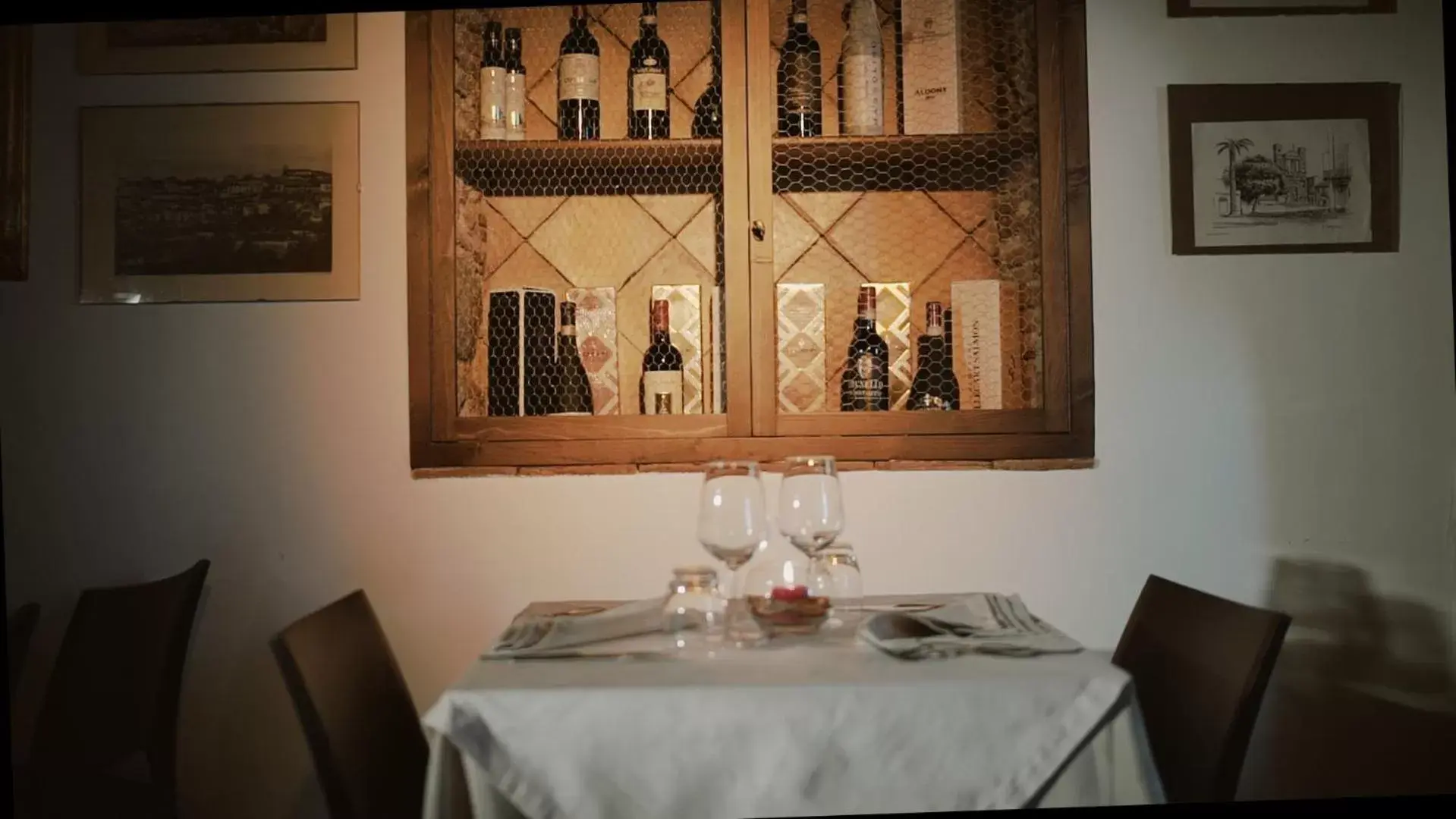 Restaurant/Places to Eat in Le Corti - Dimora storica