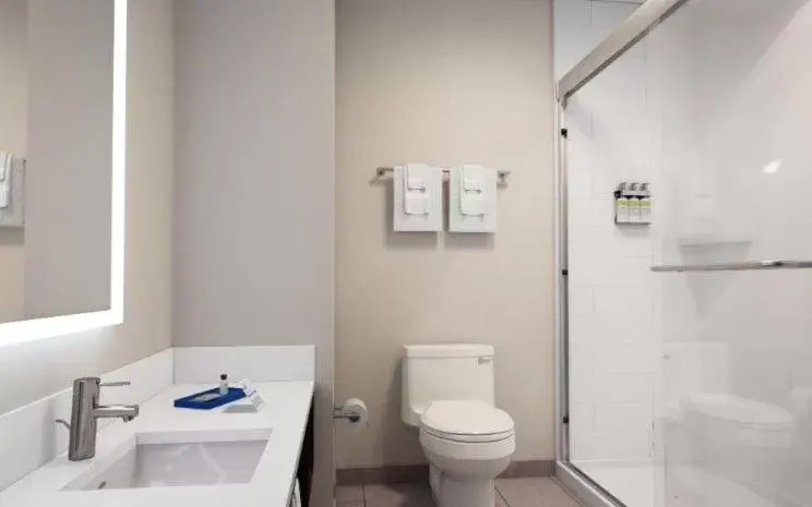 Bathroom in Holiday Inn Express - Chino Hills, an IHG Hotel