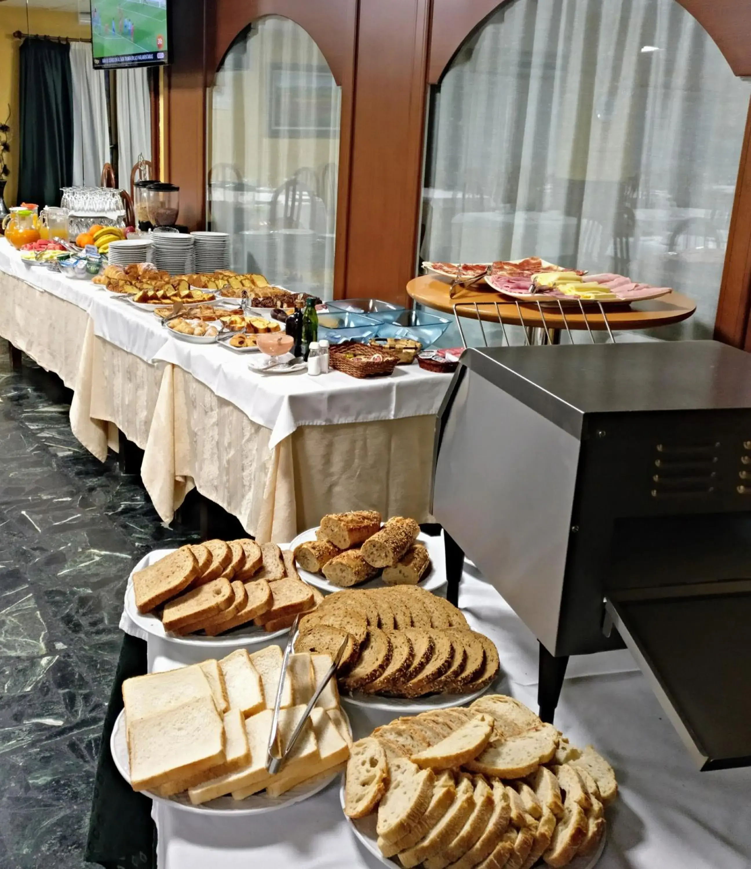 Breakfast in Cruceiro do Monte