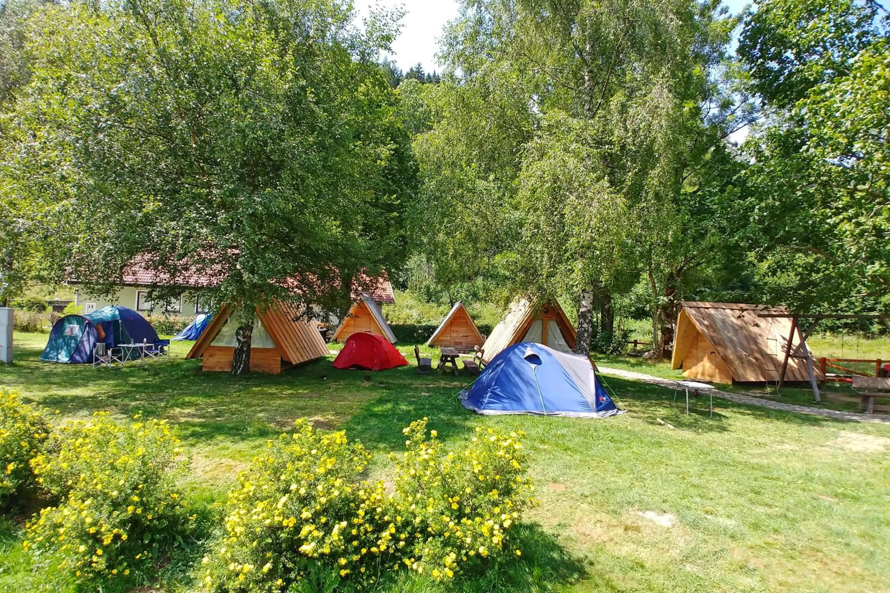 Children's Play Area in Cvet gora - Camping, Glamping and Accomodations