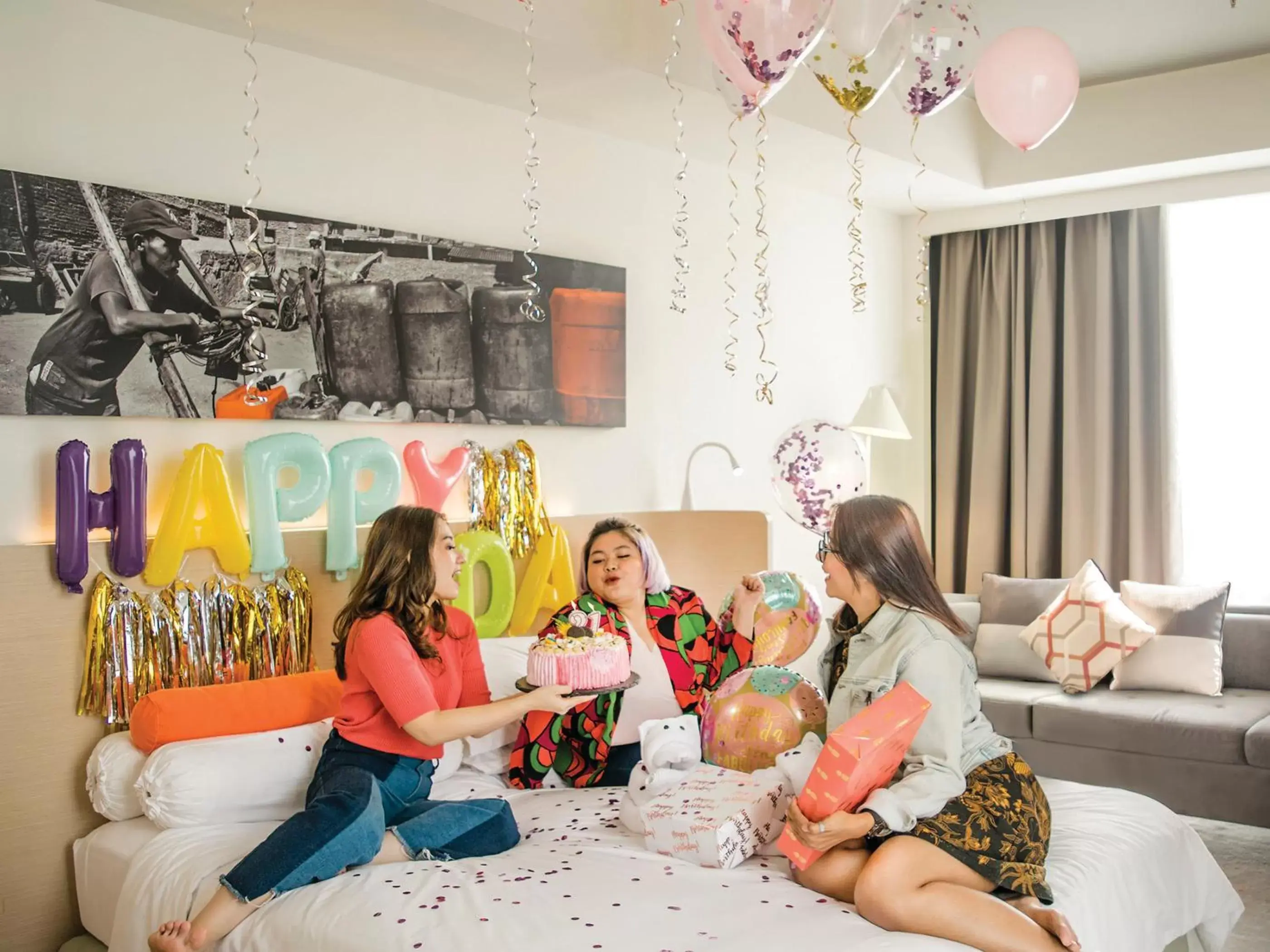 Bedroom in HARRIS Suites fx Sudirman Bedroom in HARRIS Suites fx Sudirman