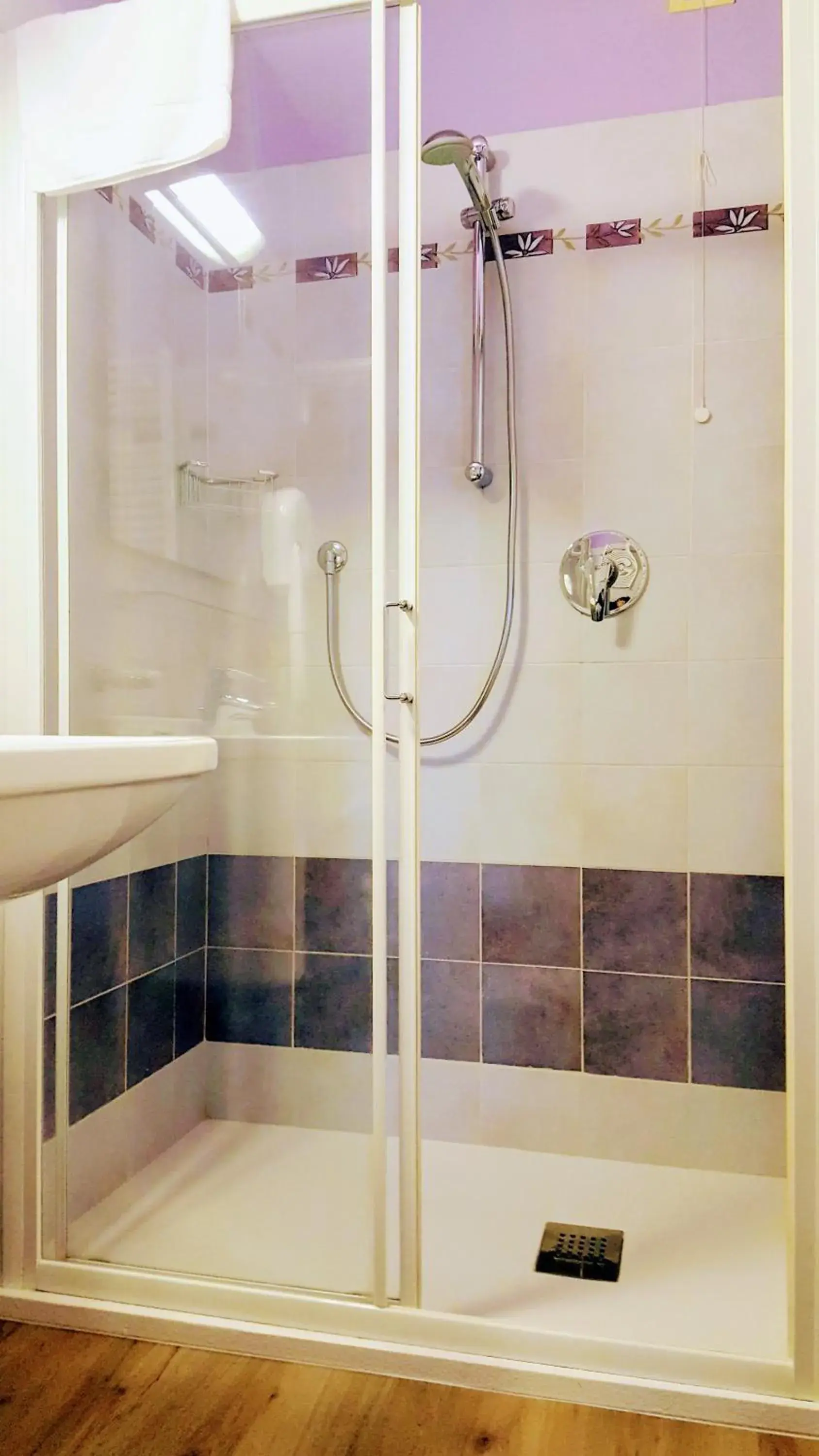 Shower, Bathroom in Locanda All'Avanguardia