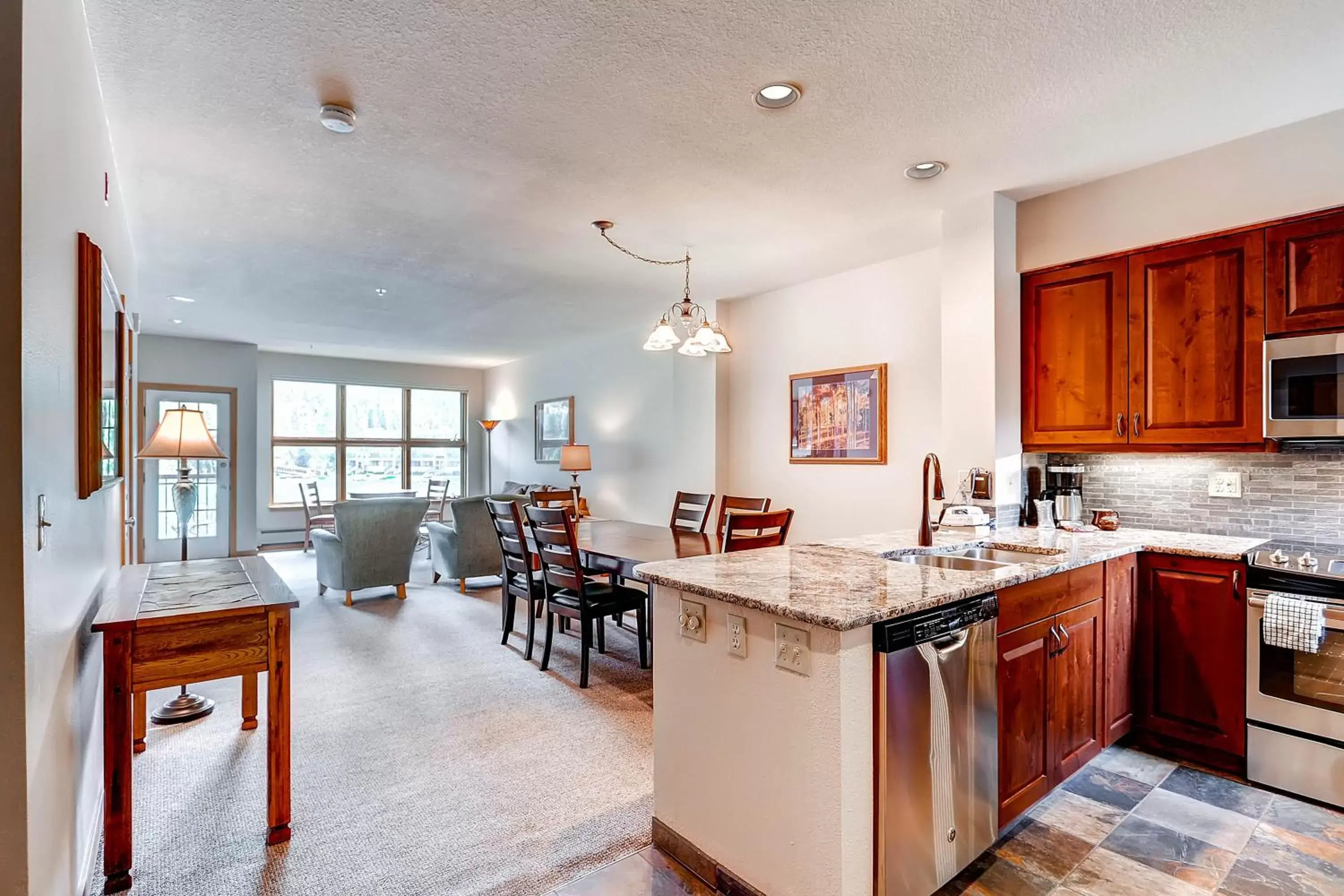 Kitchen/Kitchenette in Lakeside Village by Keystone Resort