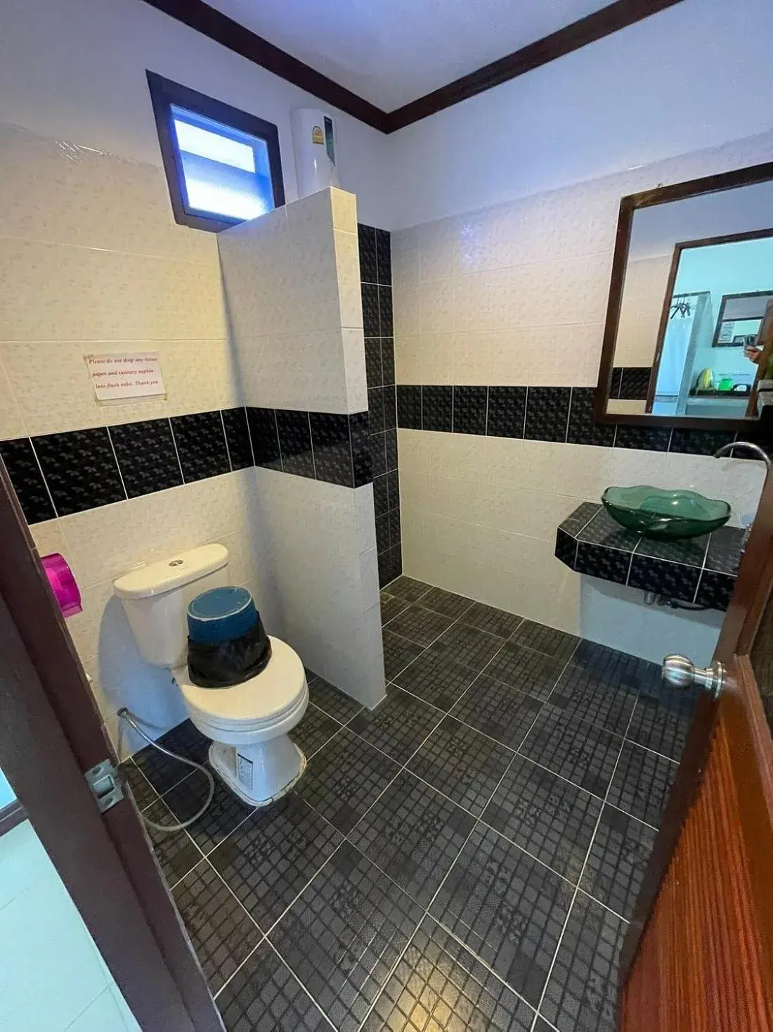 Bathroom in Cha-Cha Hotel