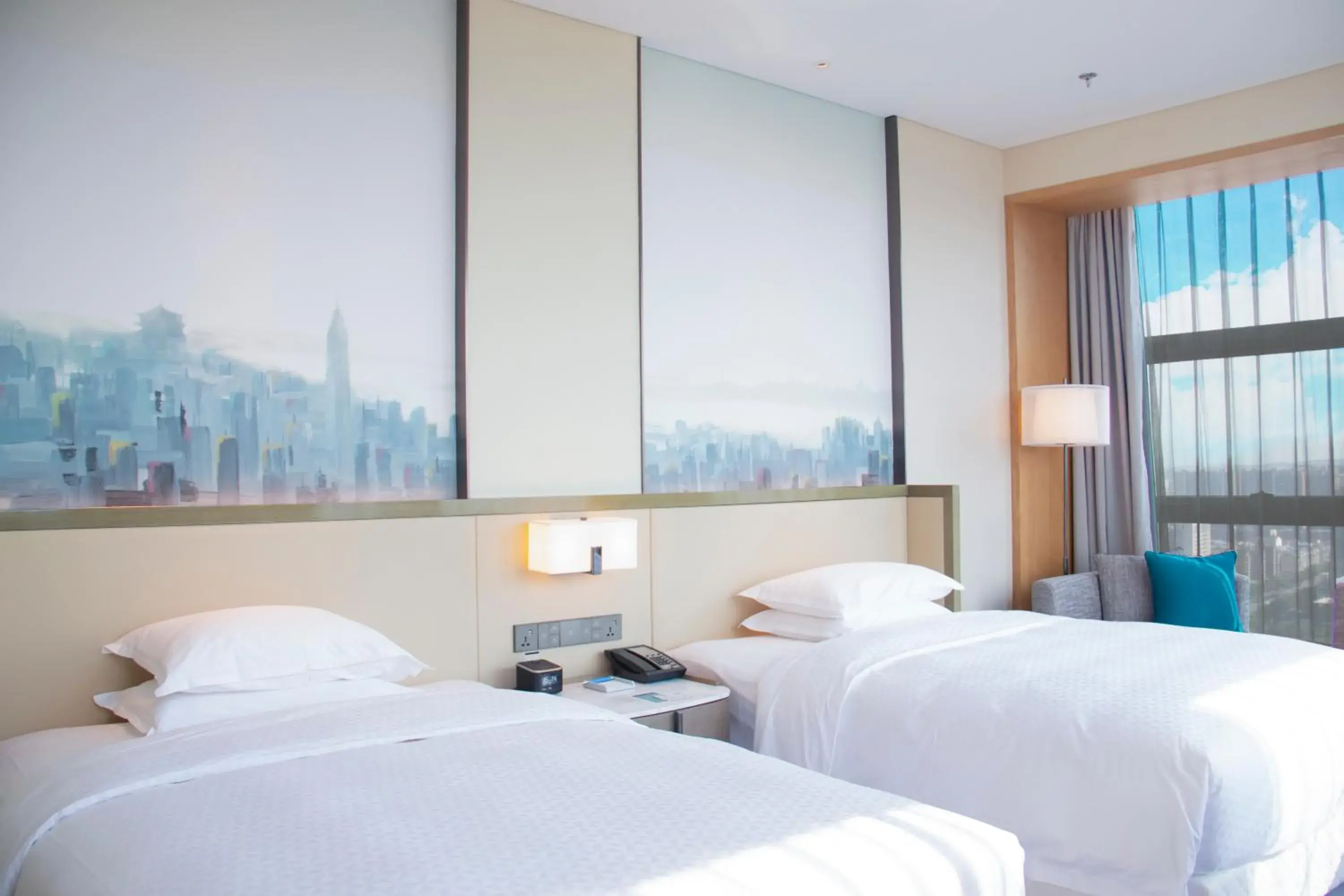 Bed in Four Points by Sheraton Wuhan, Jiangxia