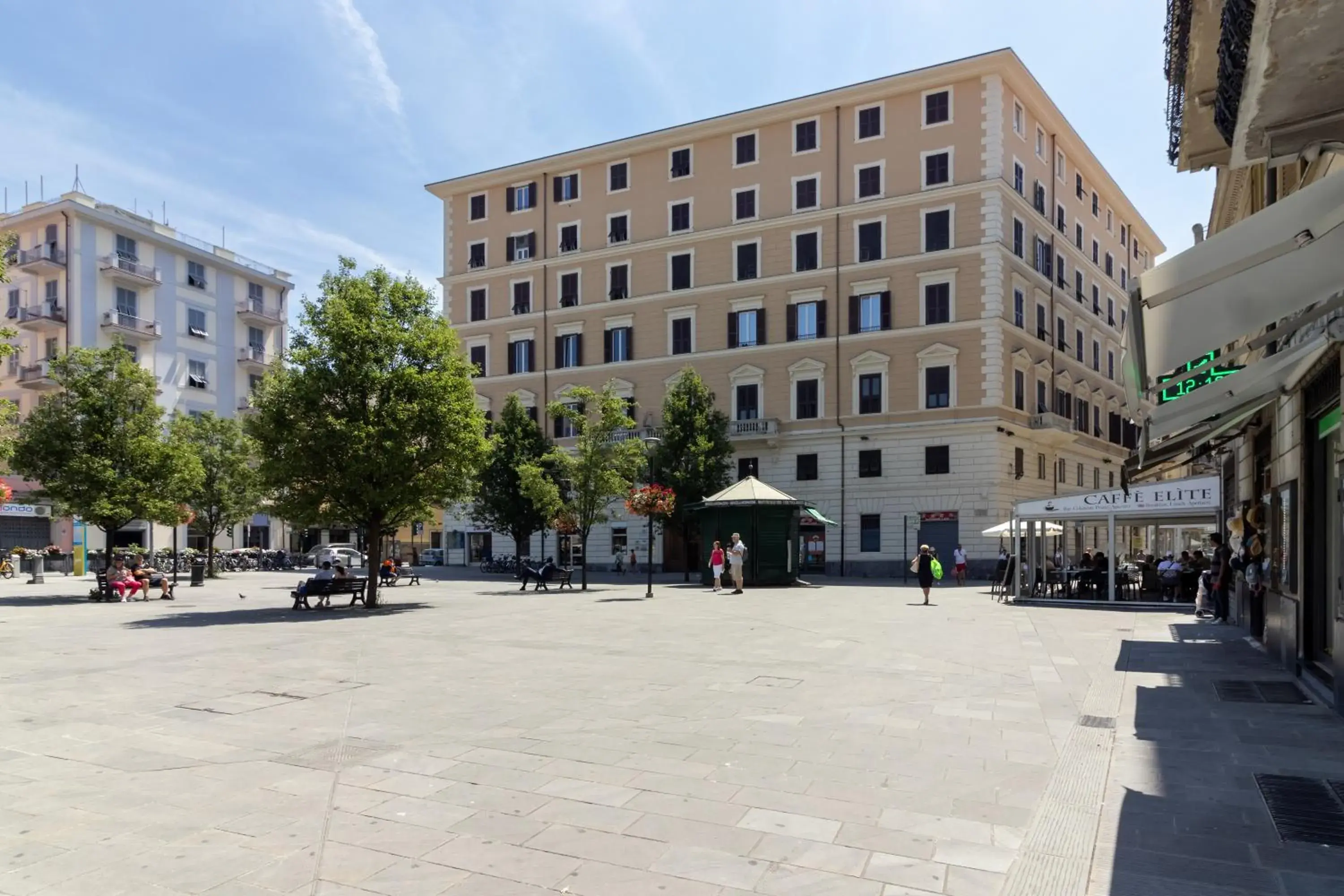 Property Building in Cinque Terre Gateway