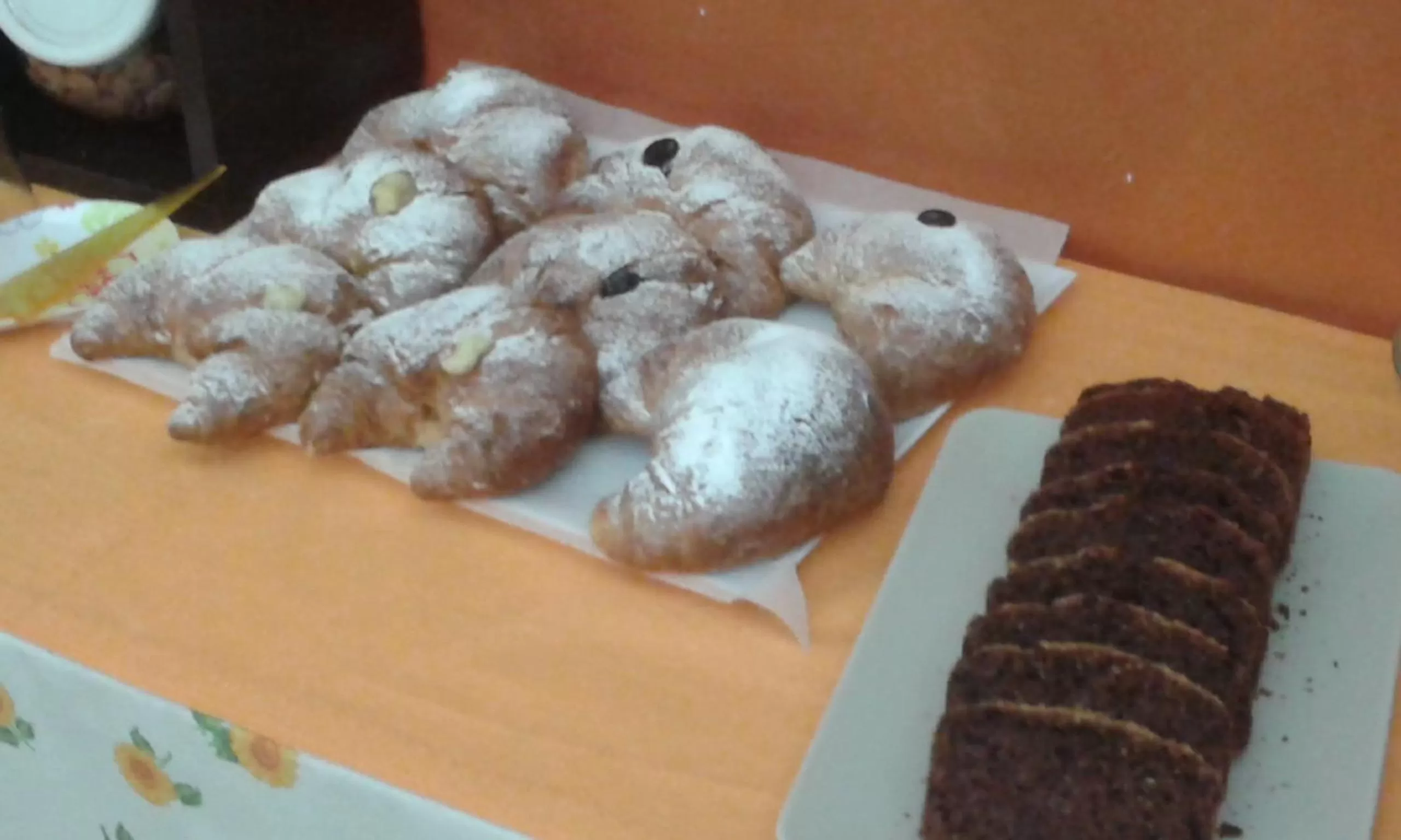 Buffet breakfast in B&B La Volta