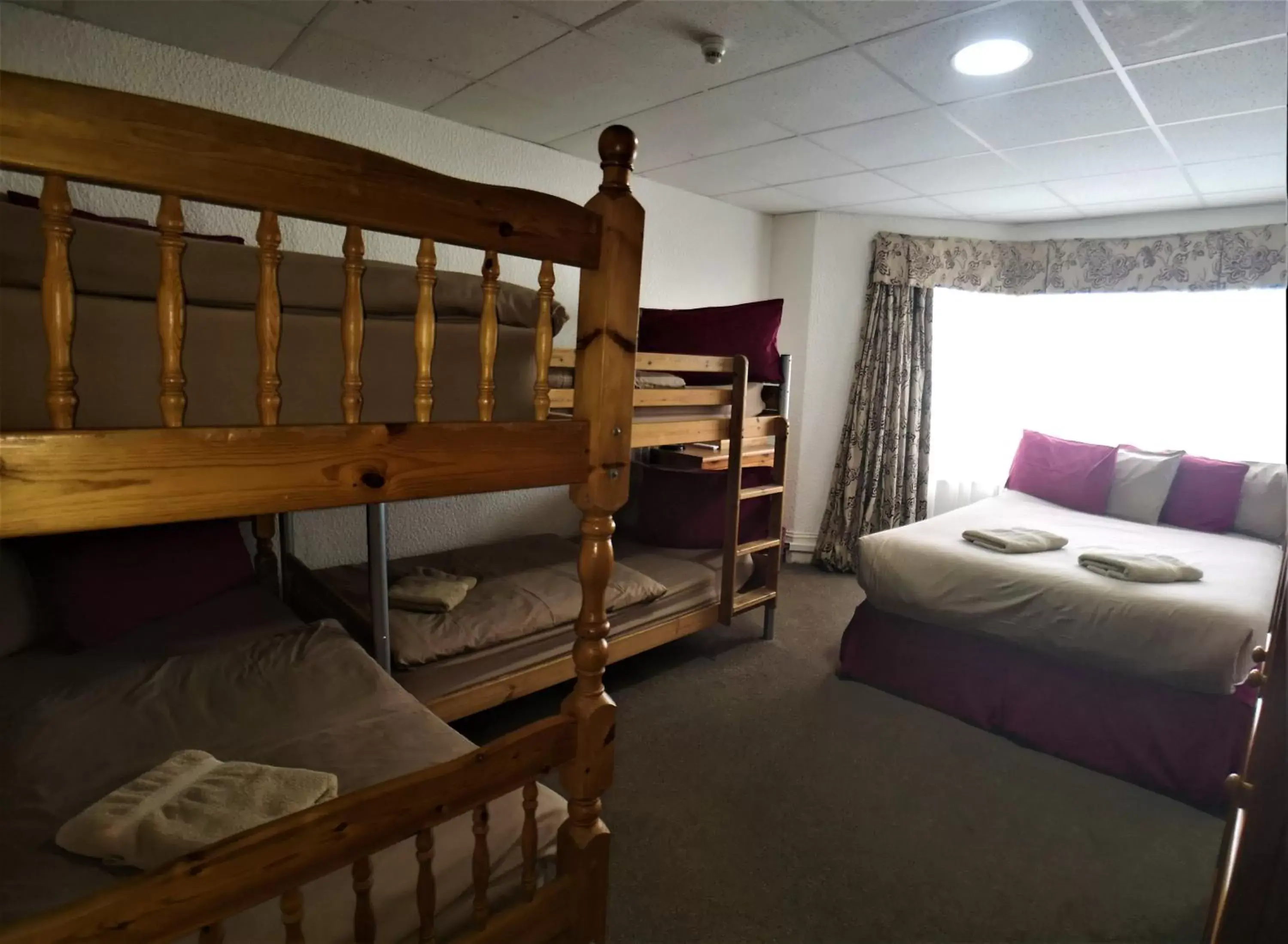 Bunk Bed in The Hopton Hotel