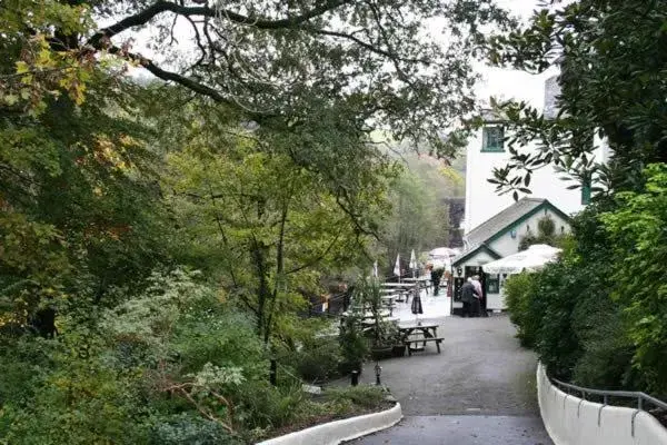 Patio in The Abbey Inn