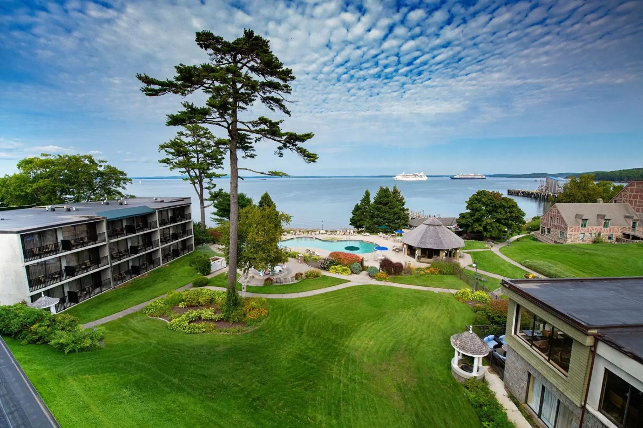 Property building in Holiday Inn Bar Harbor Regency Hotel by IHG