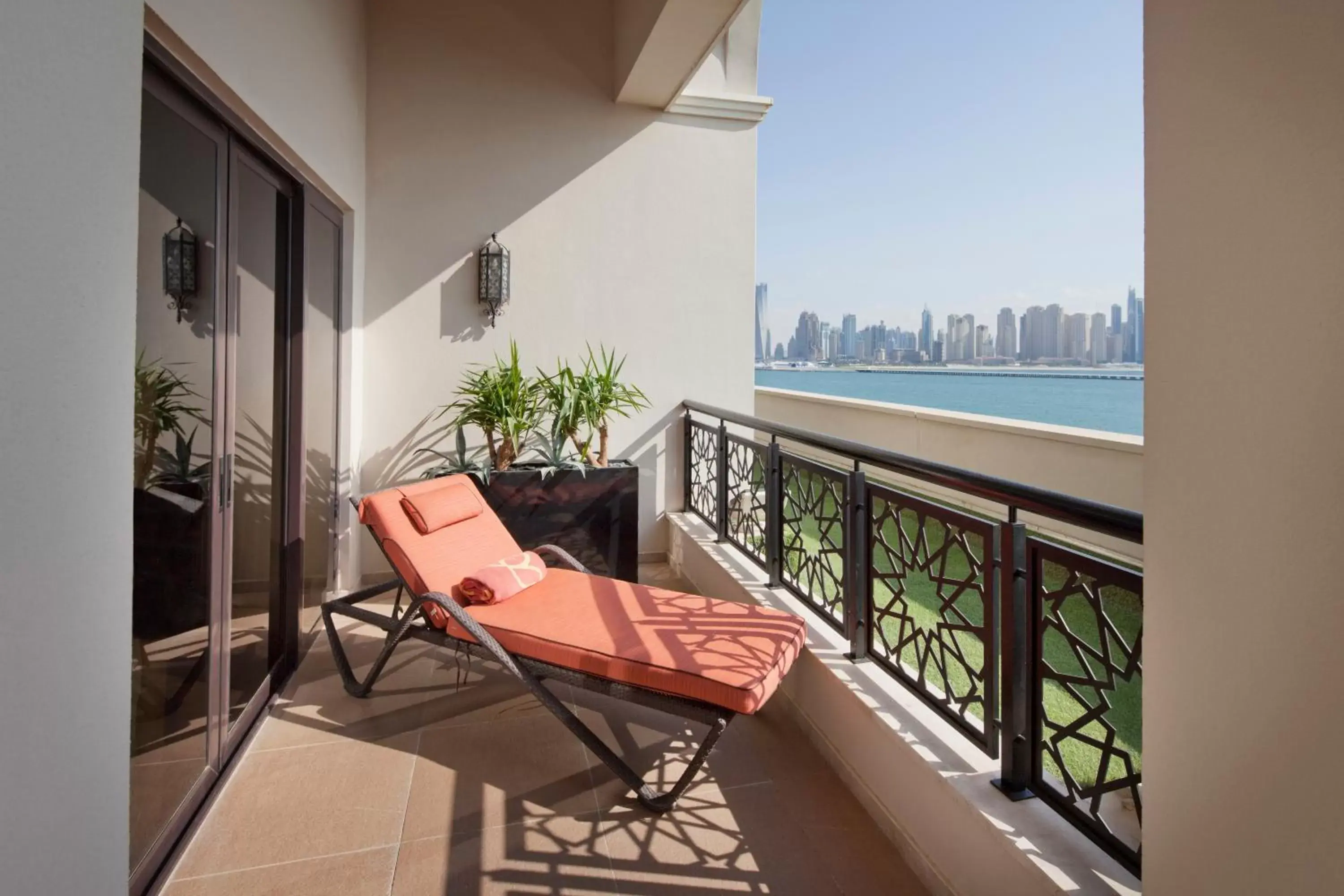 Balcony/Terrace in Jumeirah Zabeel Saray