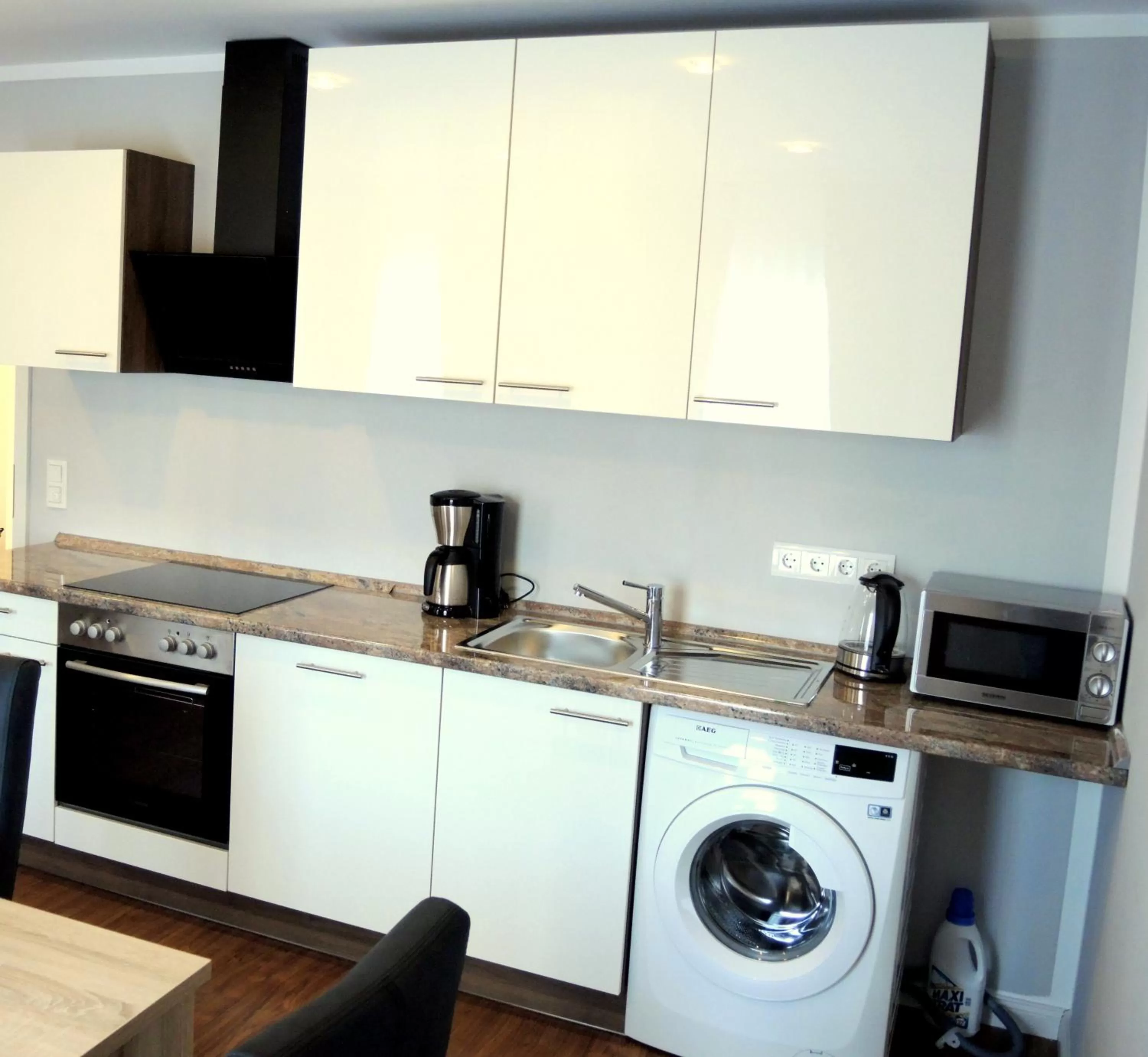 Kitchen or kitchenette in Merkel Villa Apartamente