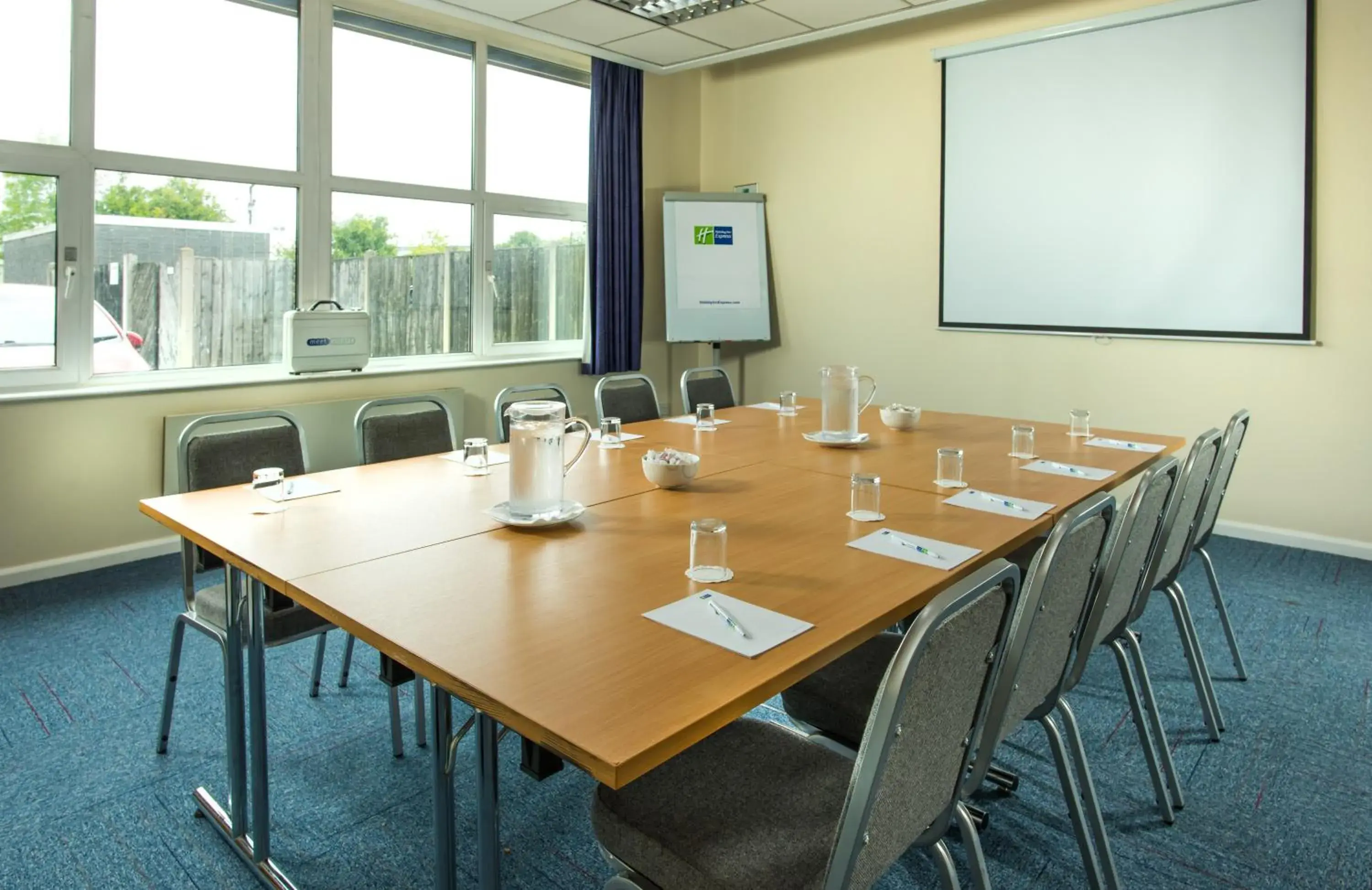 Meeting/conference room in Holiday Inn Express Burton On Trent