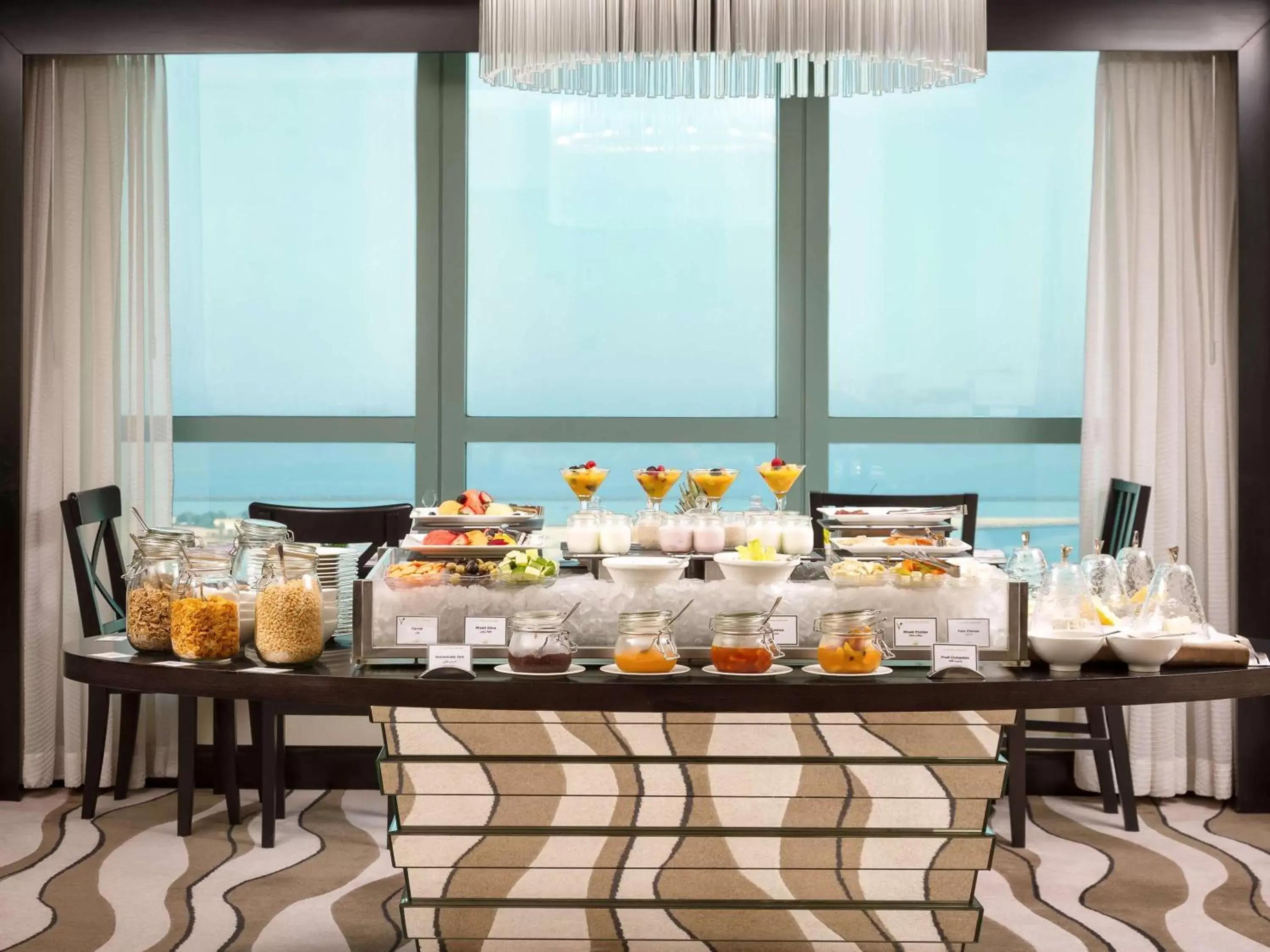 Restaurant/places to eat in Sofitel Abu Dhabi Corniche