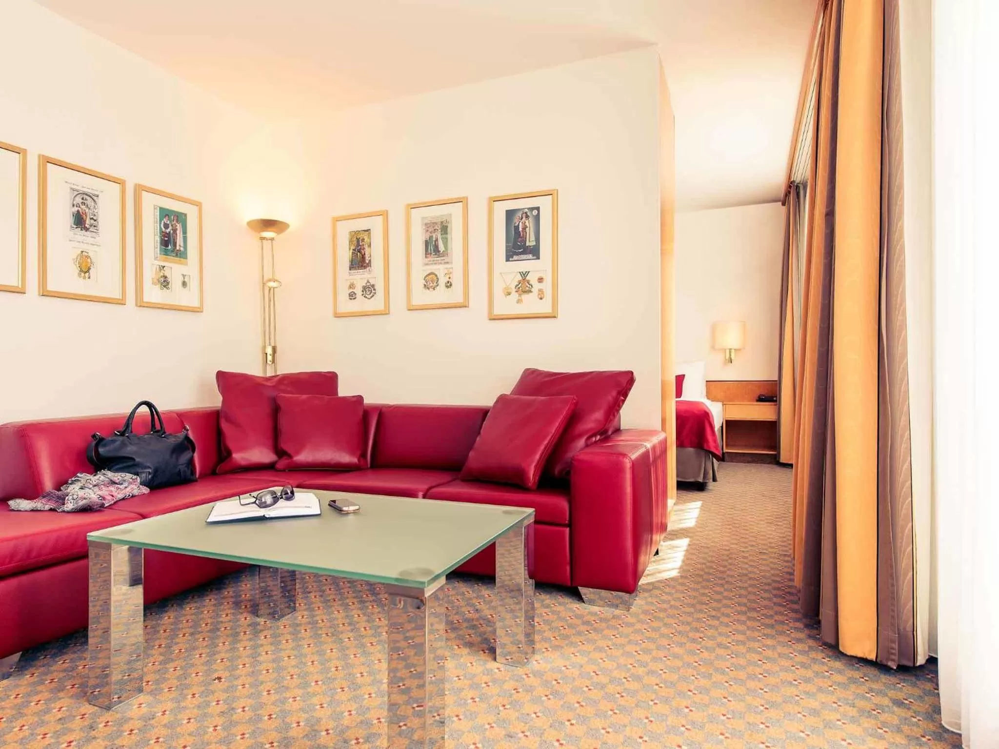 Day in Mercure Hotel Köln City Friesenstraße