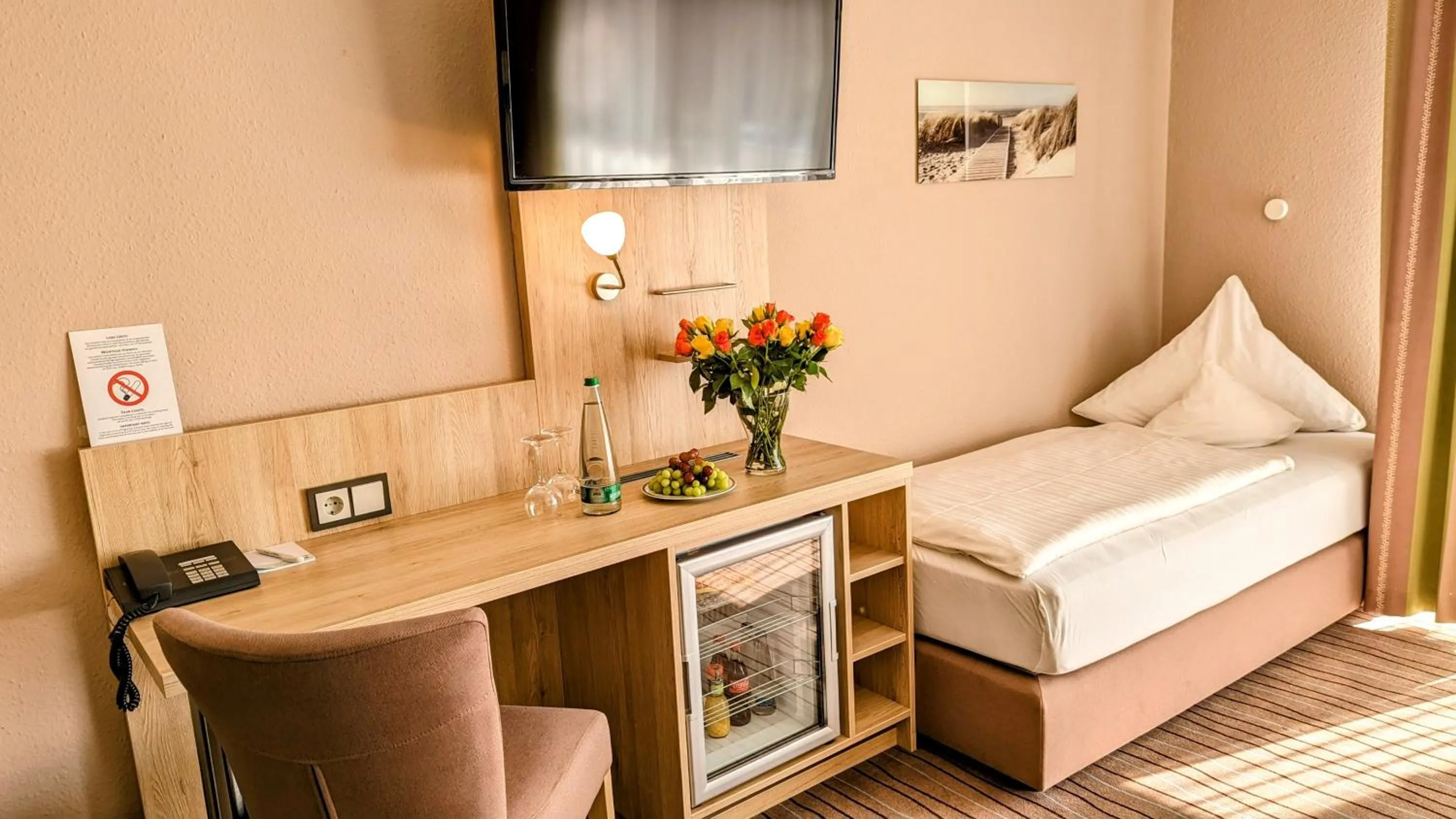 Bed in Ambient Hotel am Europakanal