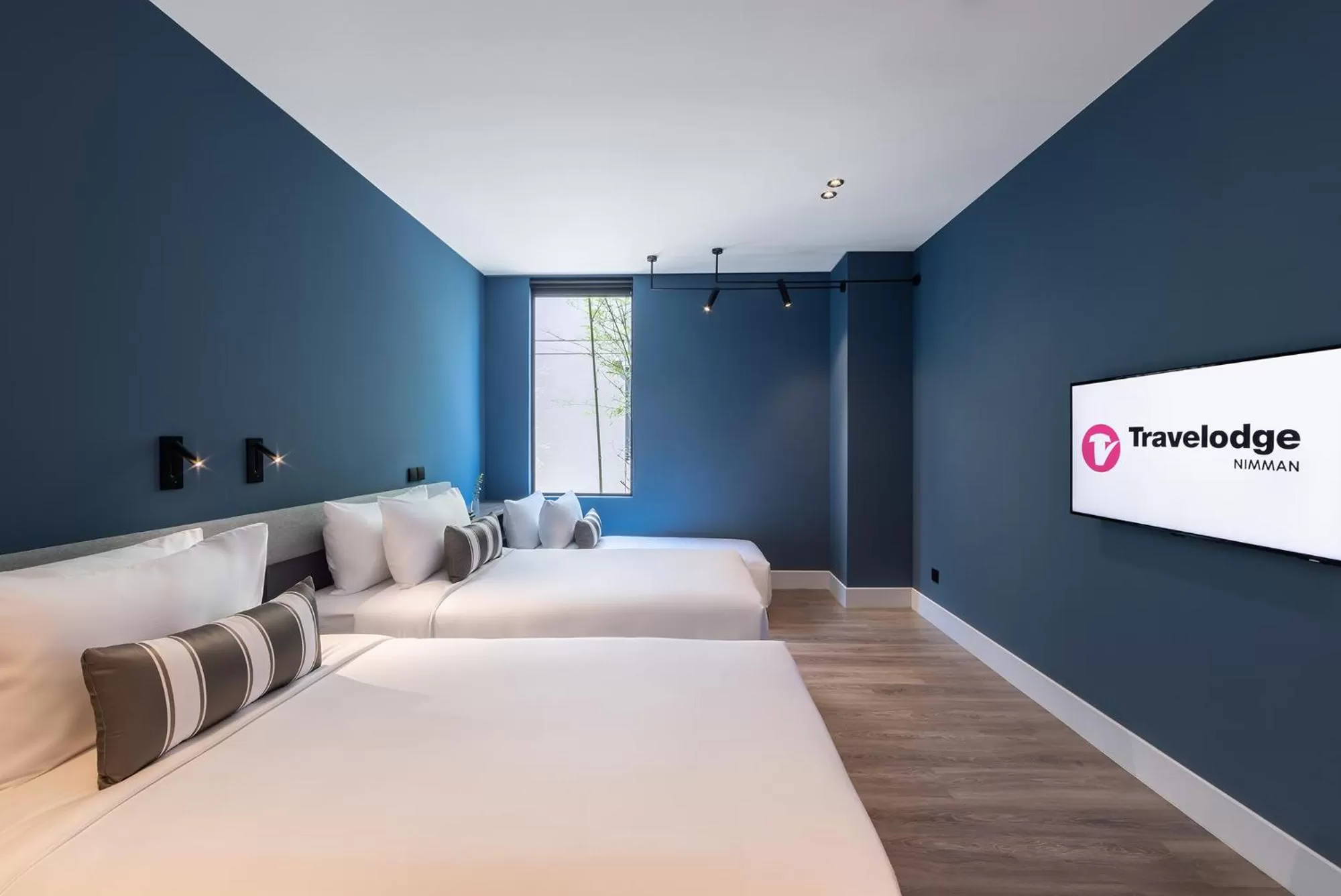 Bed in Travelodge Nimman