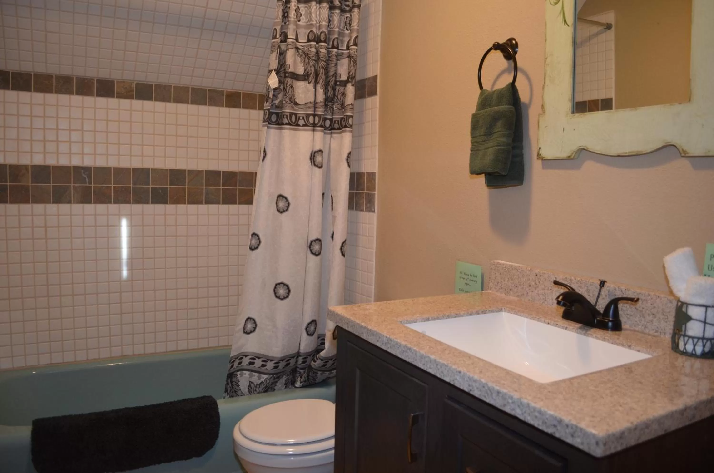 Bathroom in The Ouray Main Street Inn