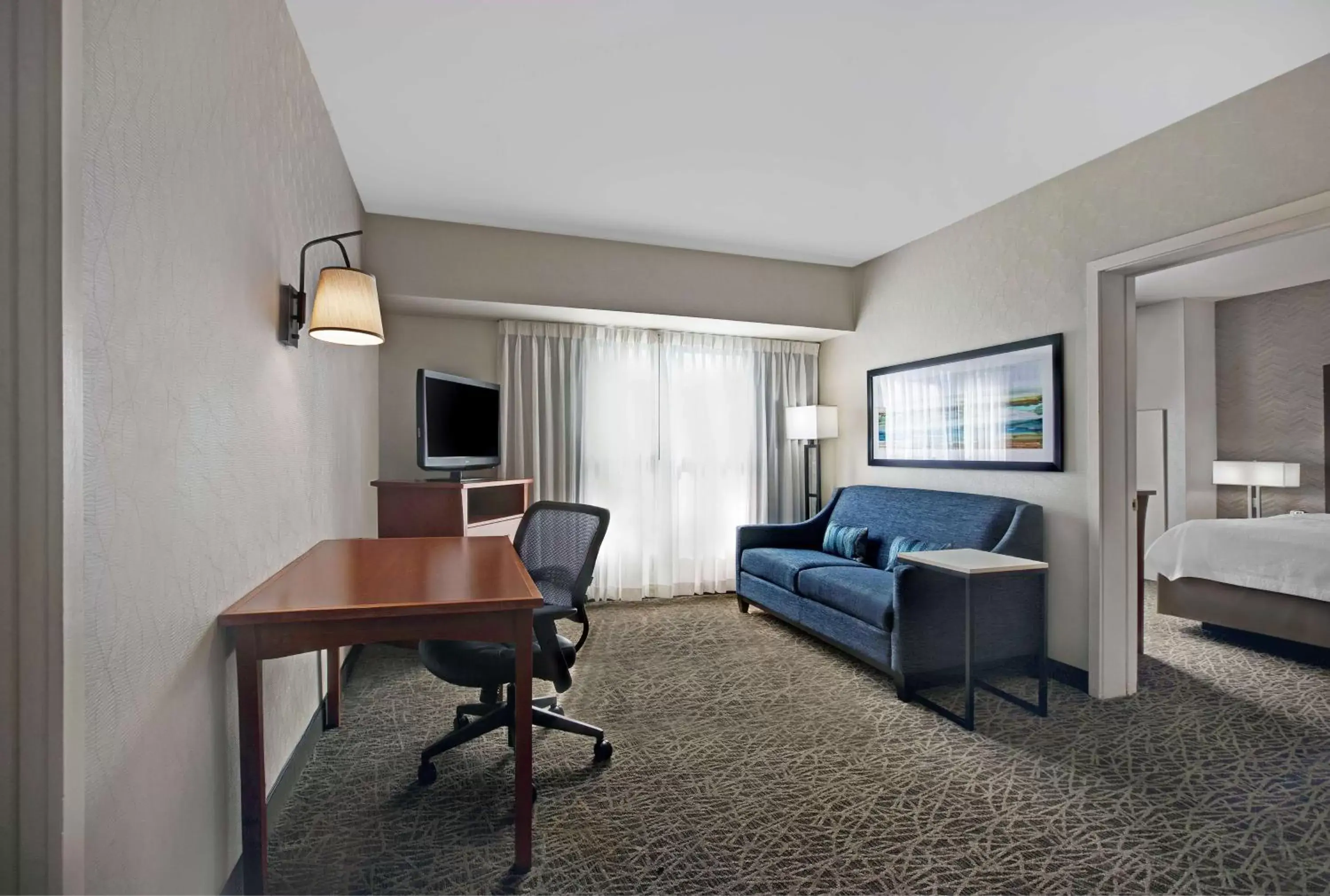 Living room, Seating Area in Homewood Suites by Hilton Chicago-Lincolnshire