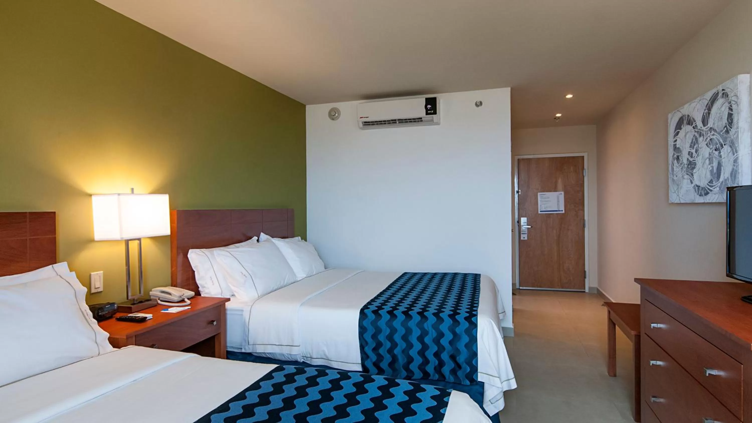 Photo of the whole room, Bed in Holiday Inn Express Cabo San Lucas by IHG