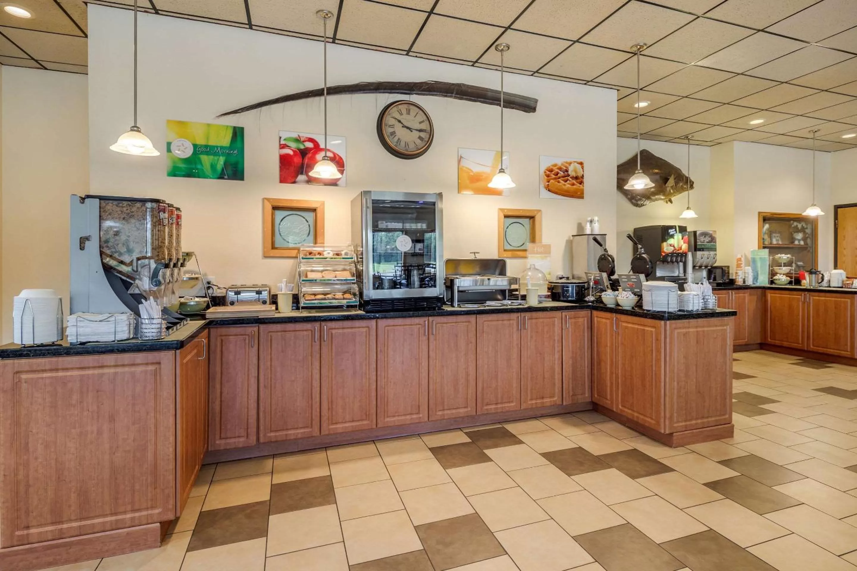 Restaurant/places to eat in Quality Inn Kenai