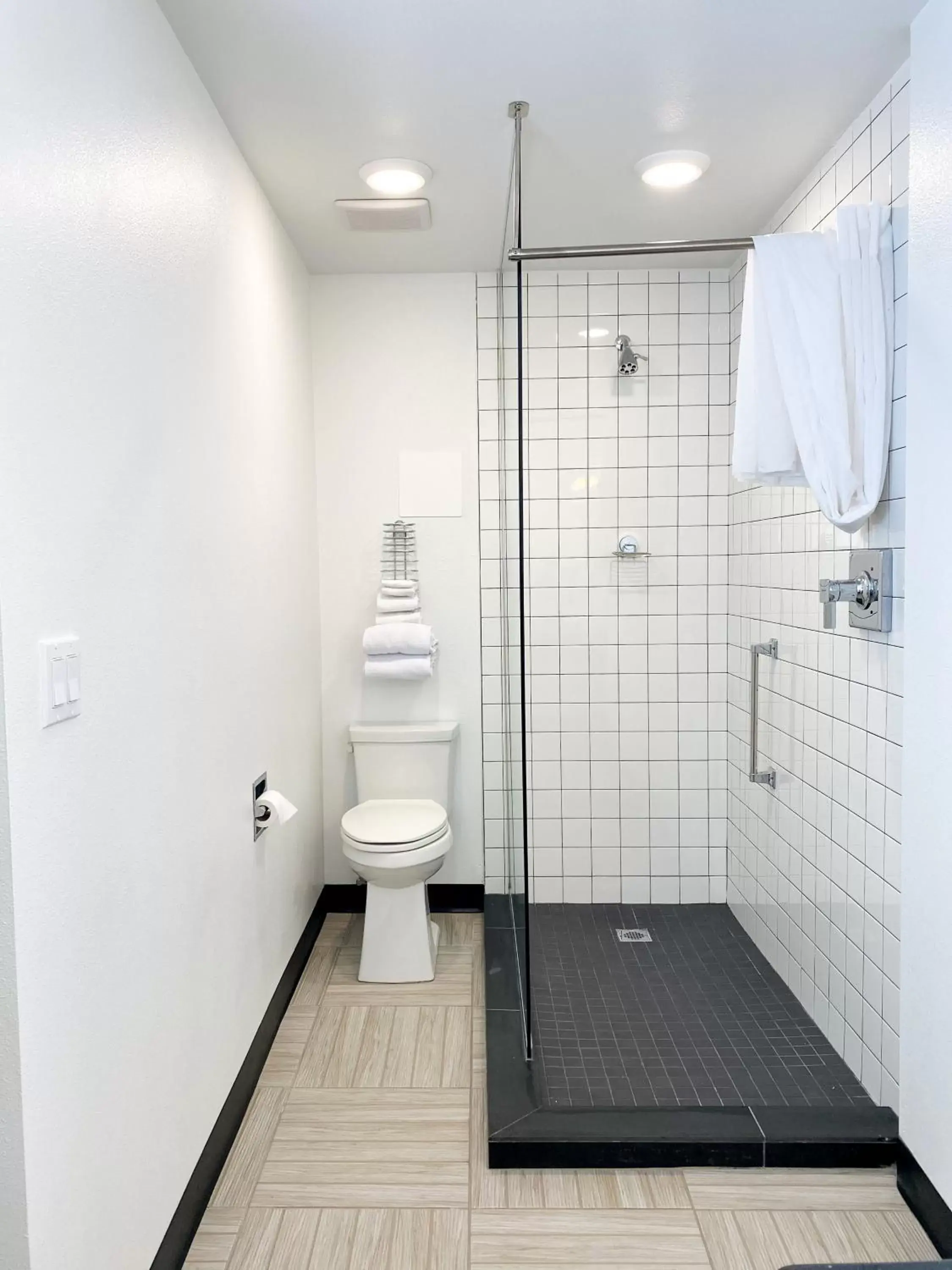 Bathroom in Hotel Corvallis