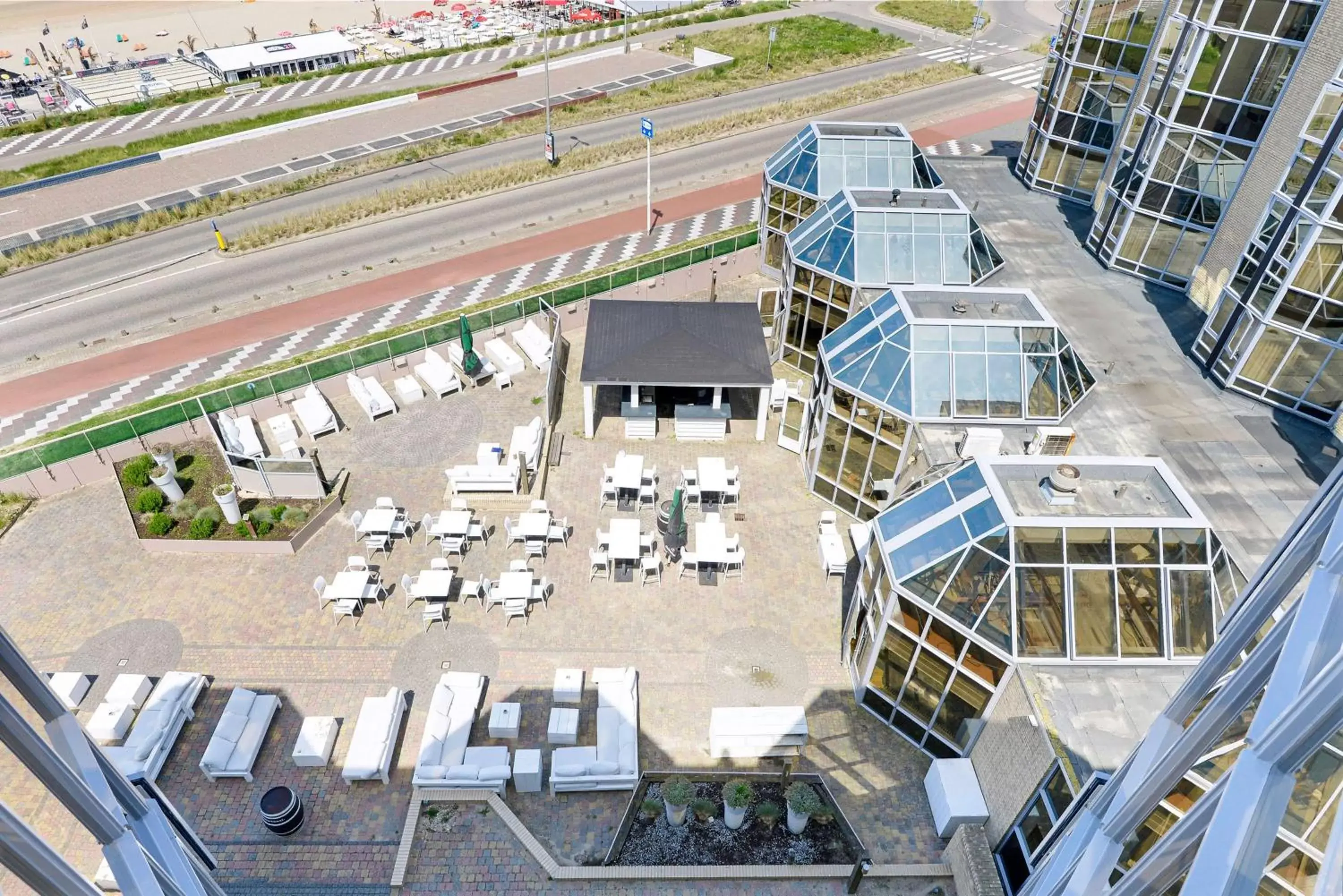 Property building, Bird's-eye View in NH Zandvoort Hotel