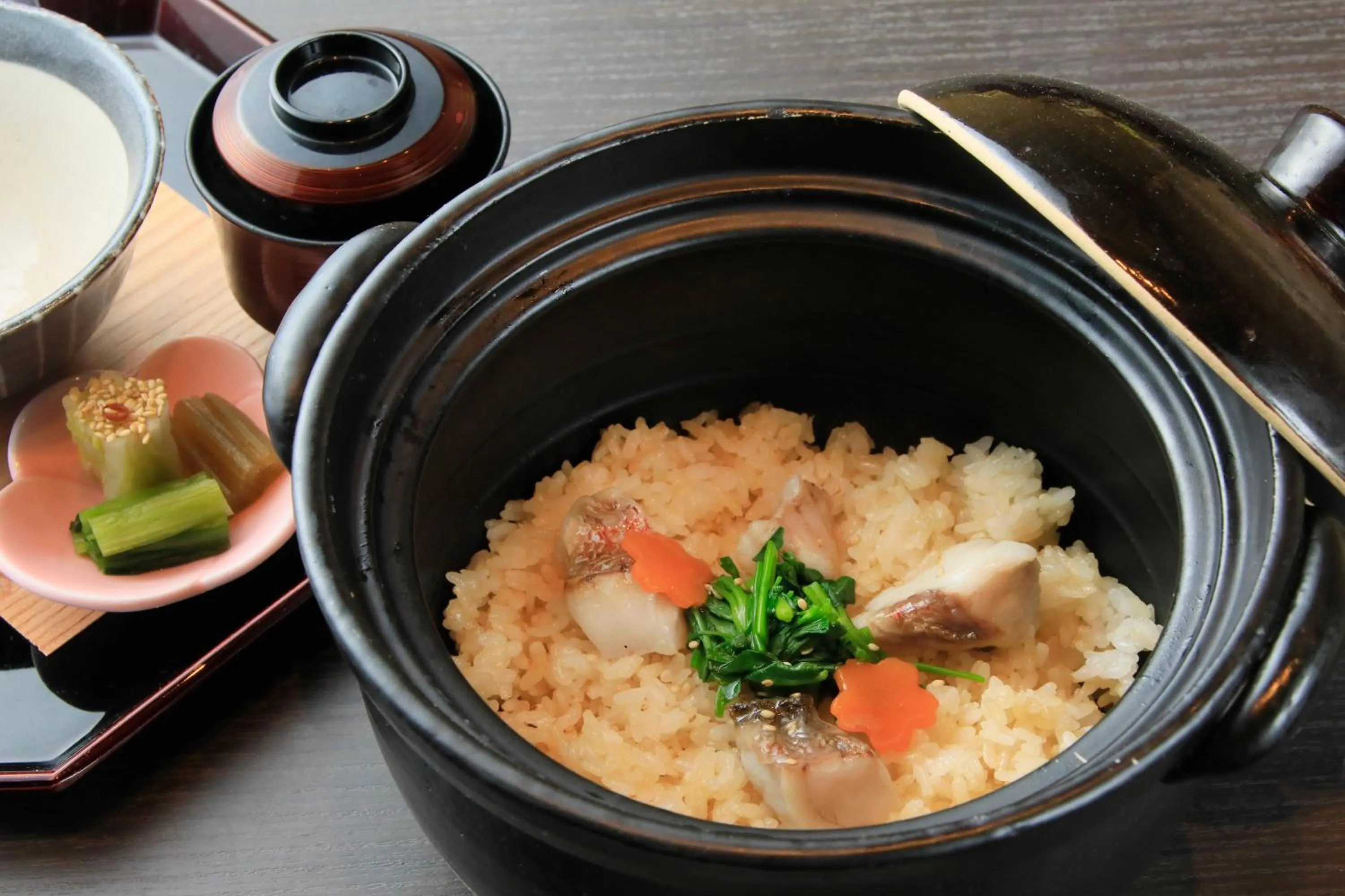 Food and drinks in Fuji Onsenji Yumedono