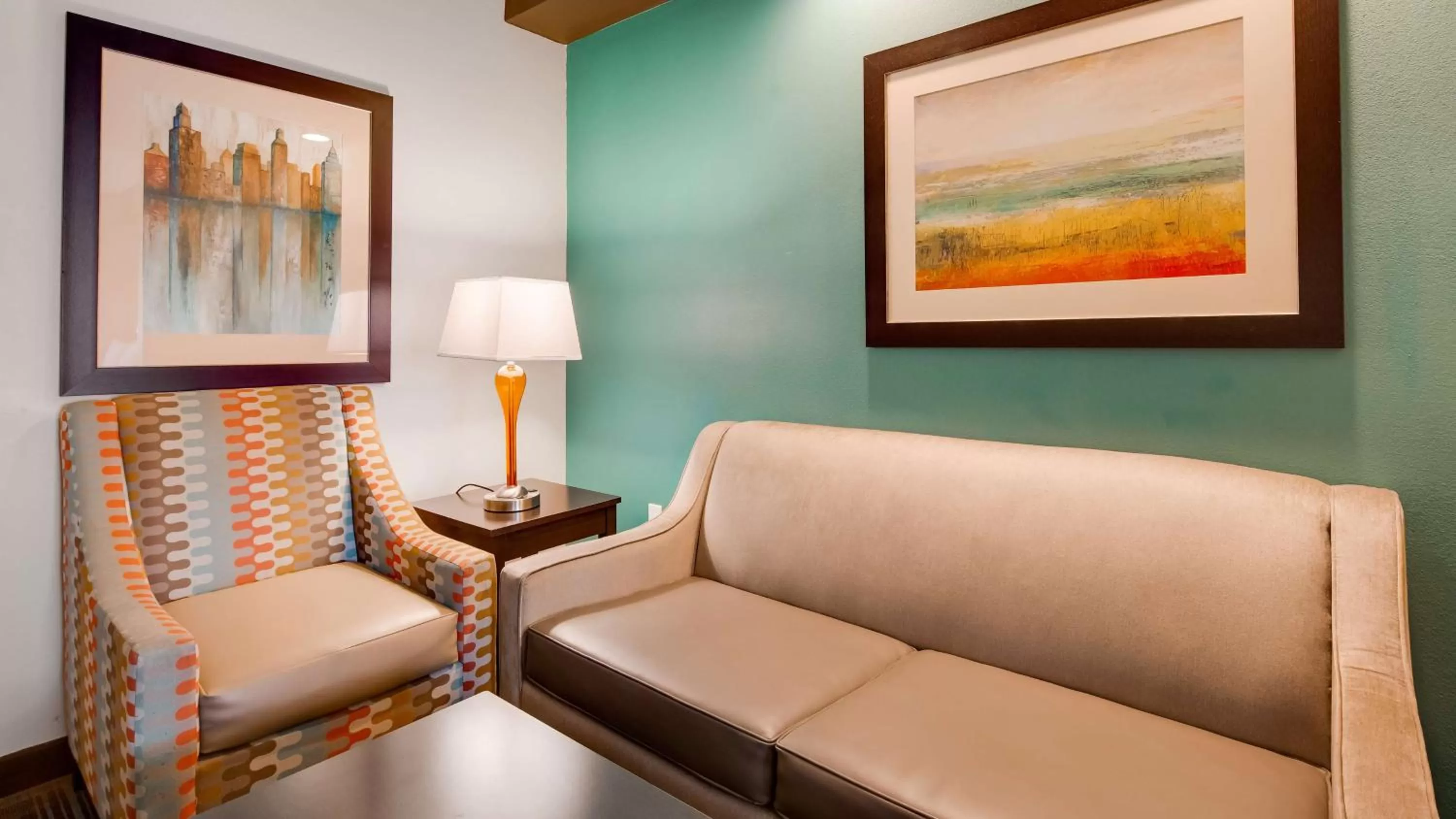 Photo of the whole room in Best Western Plus Atrium Inn & Suites