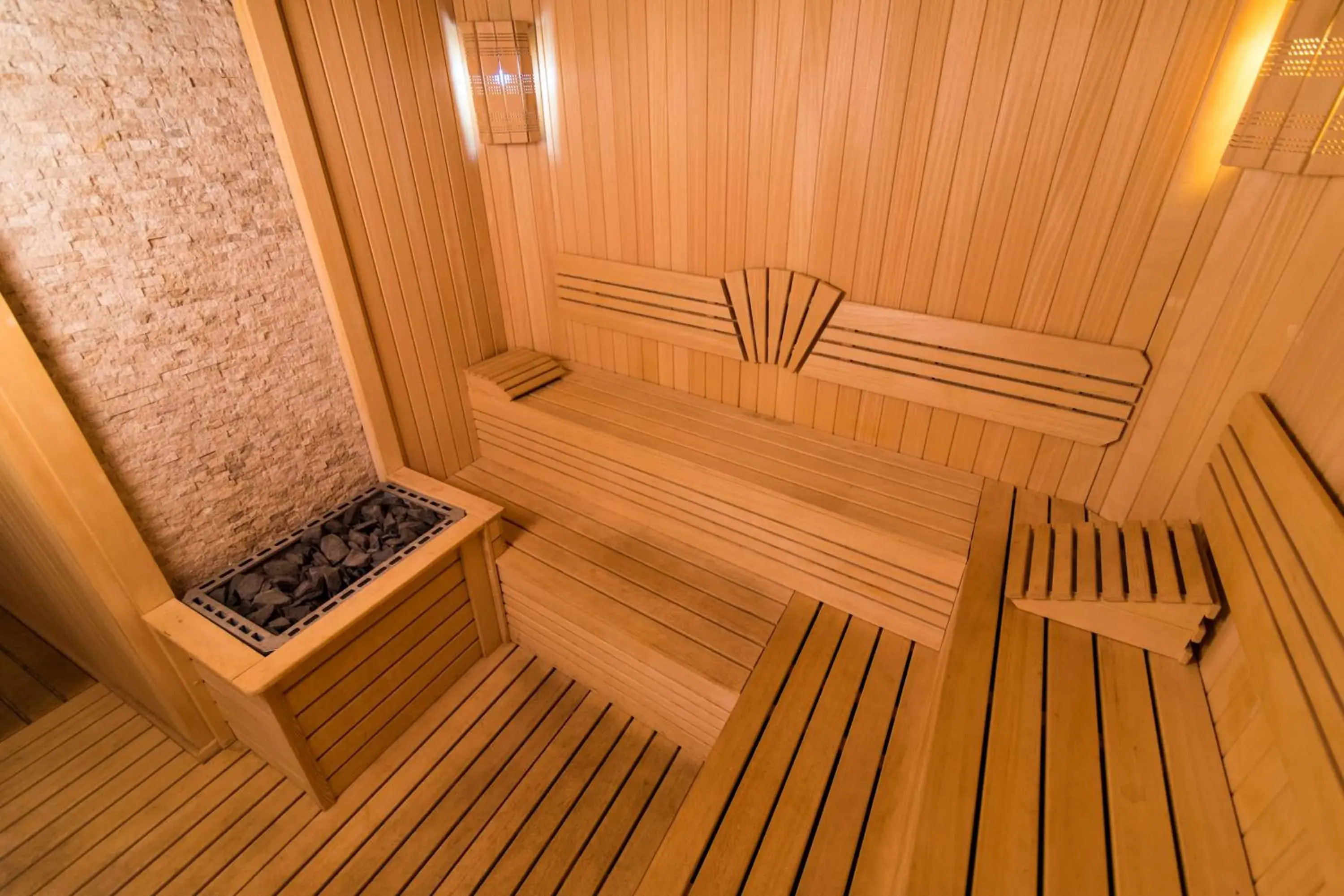 Sauna in Midmar Hotel
