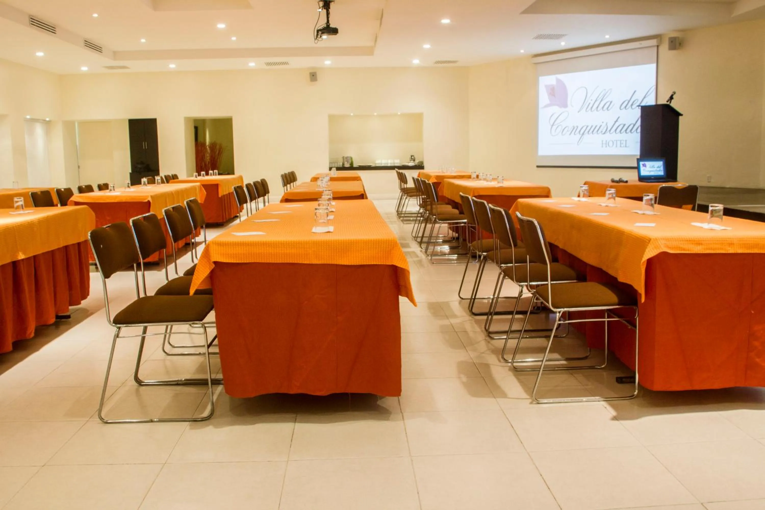 Business facilities in Hotel Villa del Conquistador