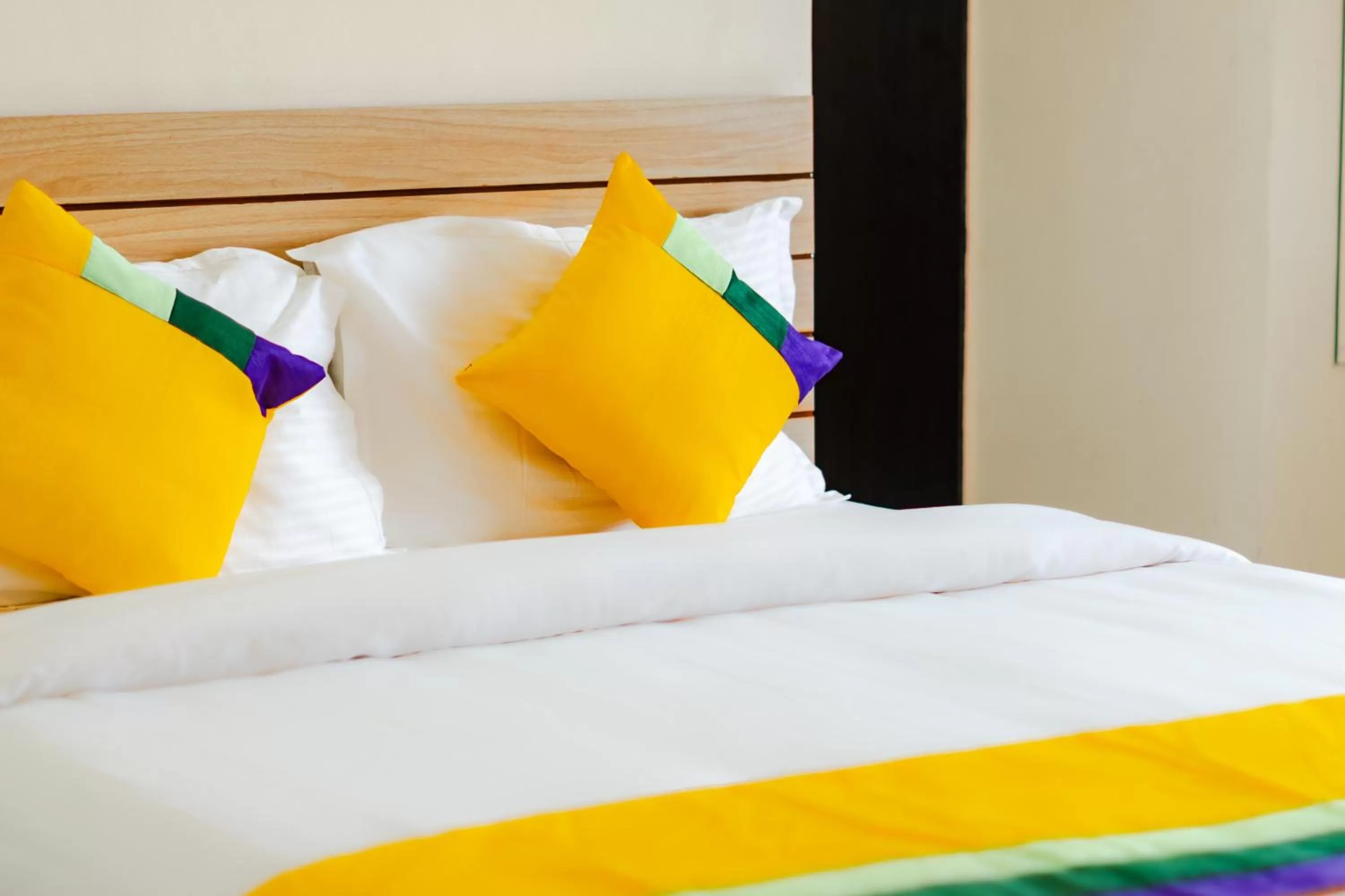 Bed in Itsy By Treebo - Opal Suites