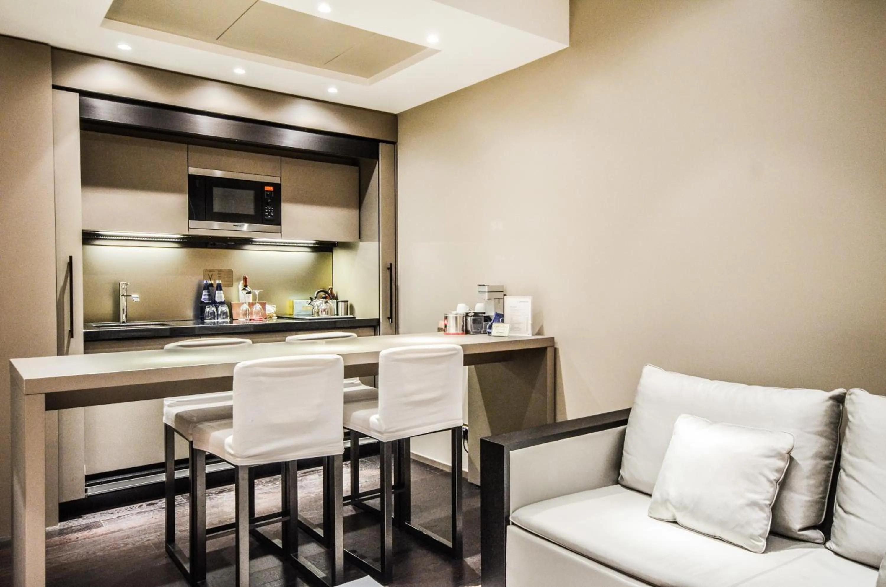 Coffee/tea facilities in Allegroitalia San Pietro All'Orto 6