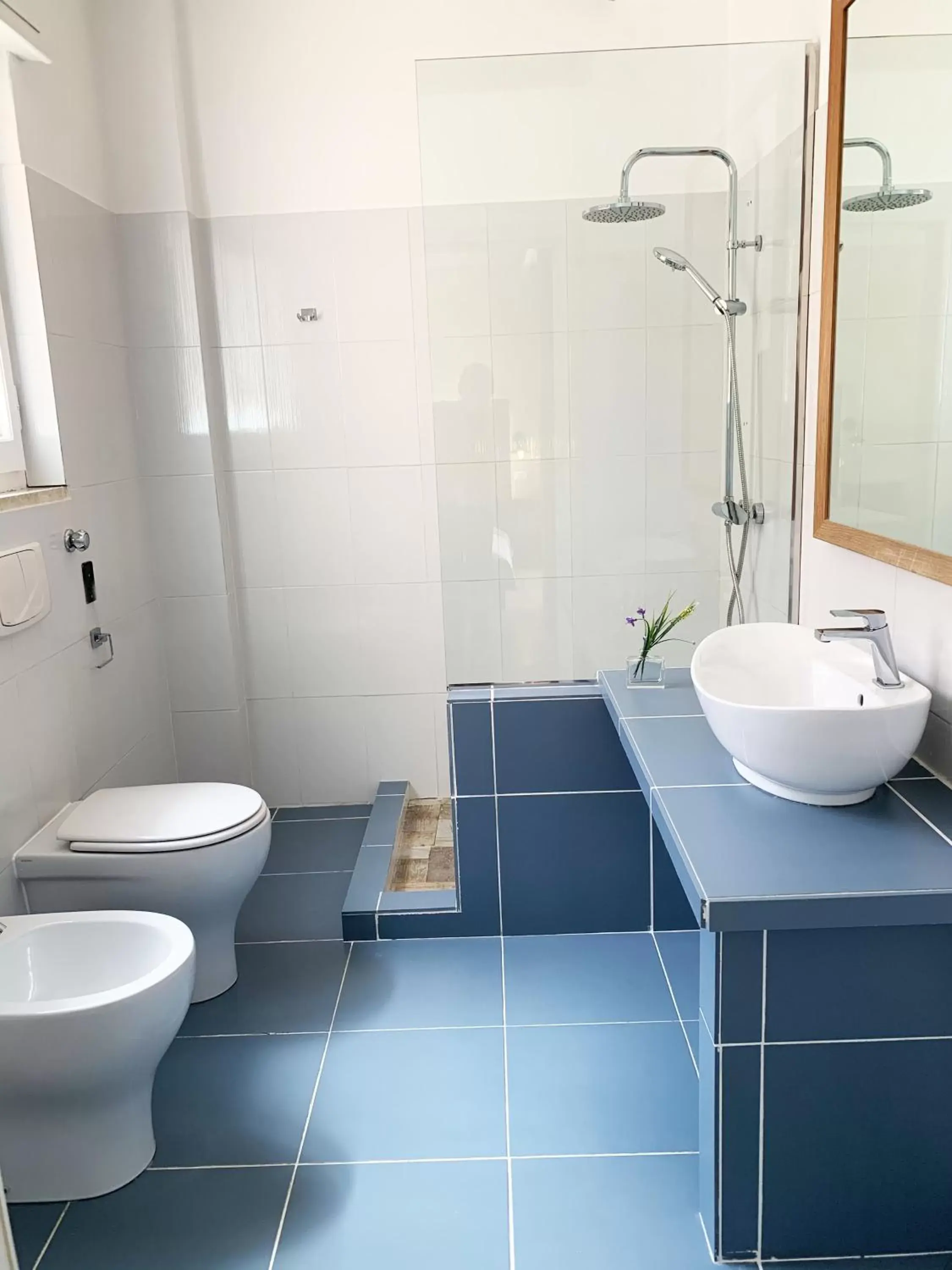 Bathroom in L'Attico di Piazza Mazzini Rooms