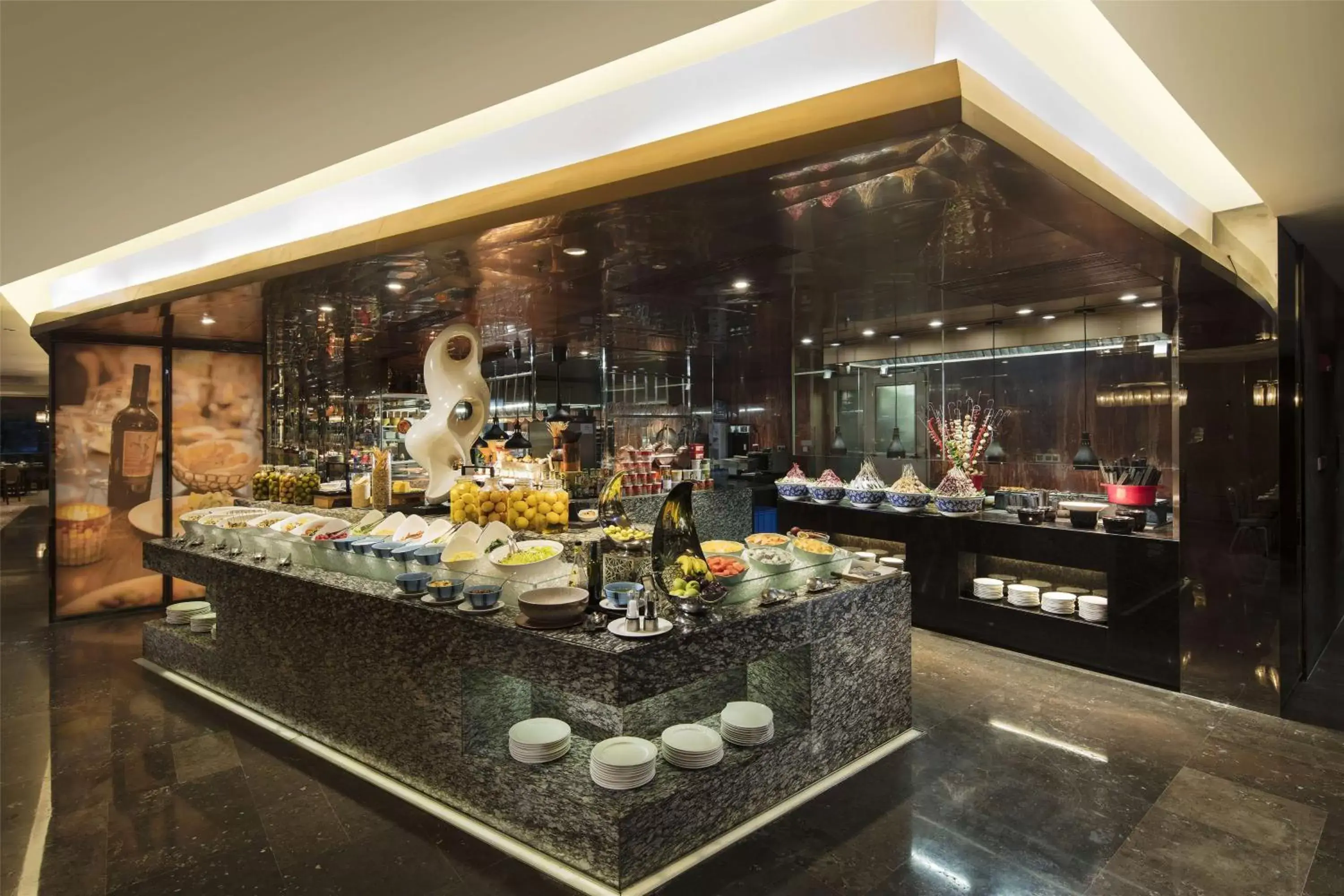 Dining area in Hilton Guangzhou Tianhe