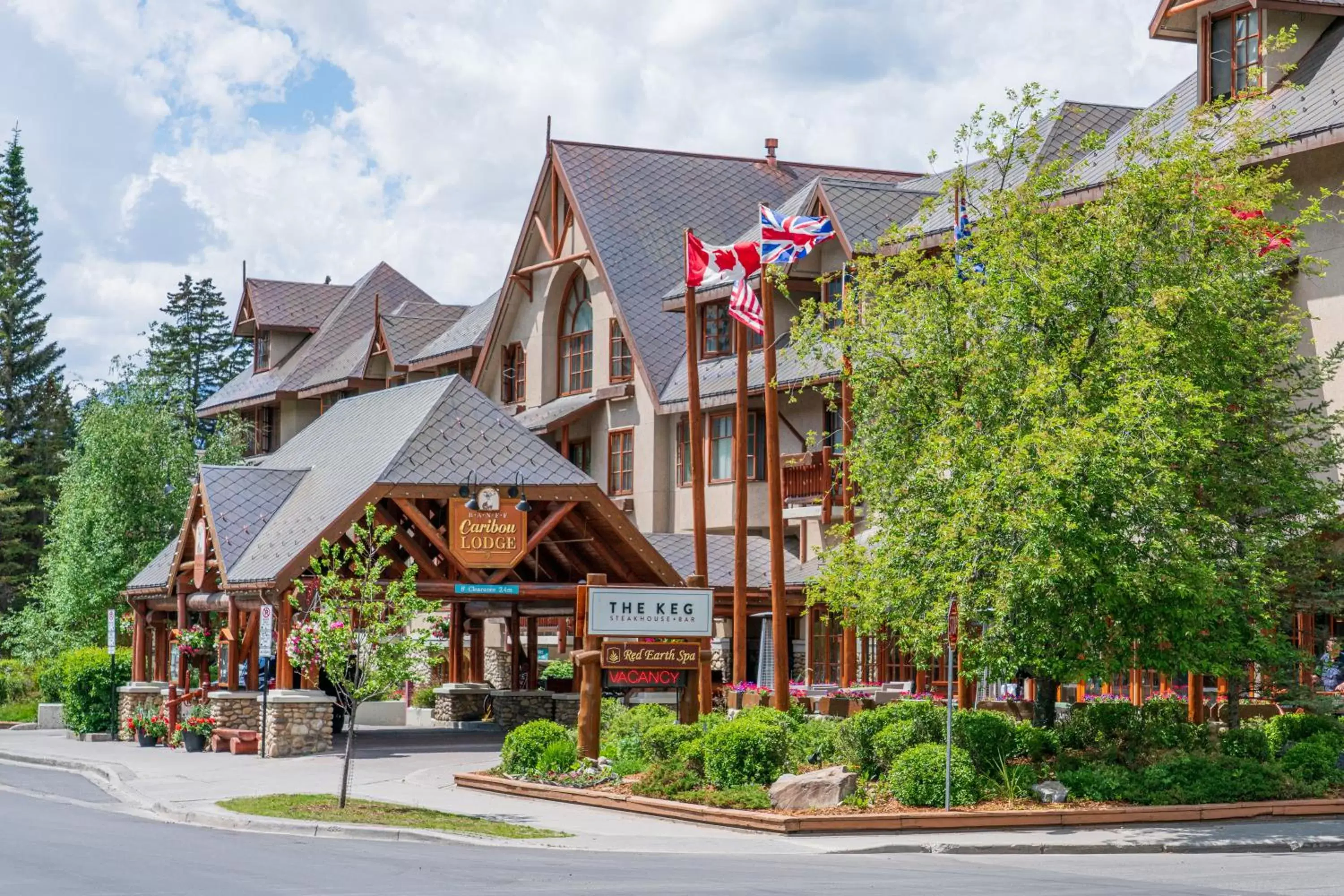 Property Building in Banff Caribou Lodge and Spa