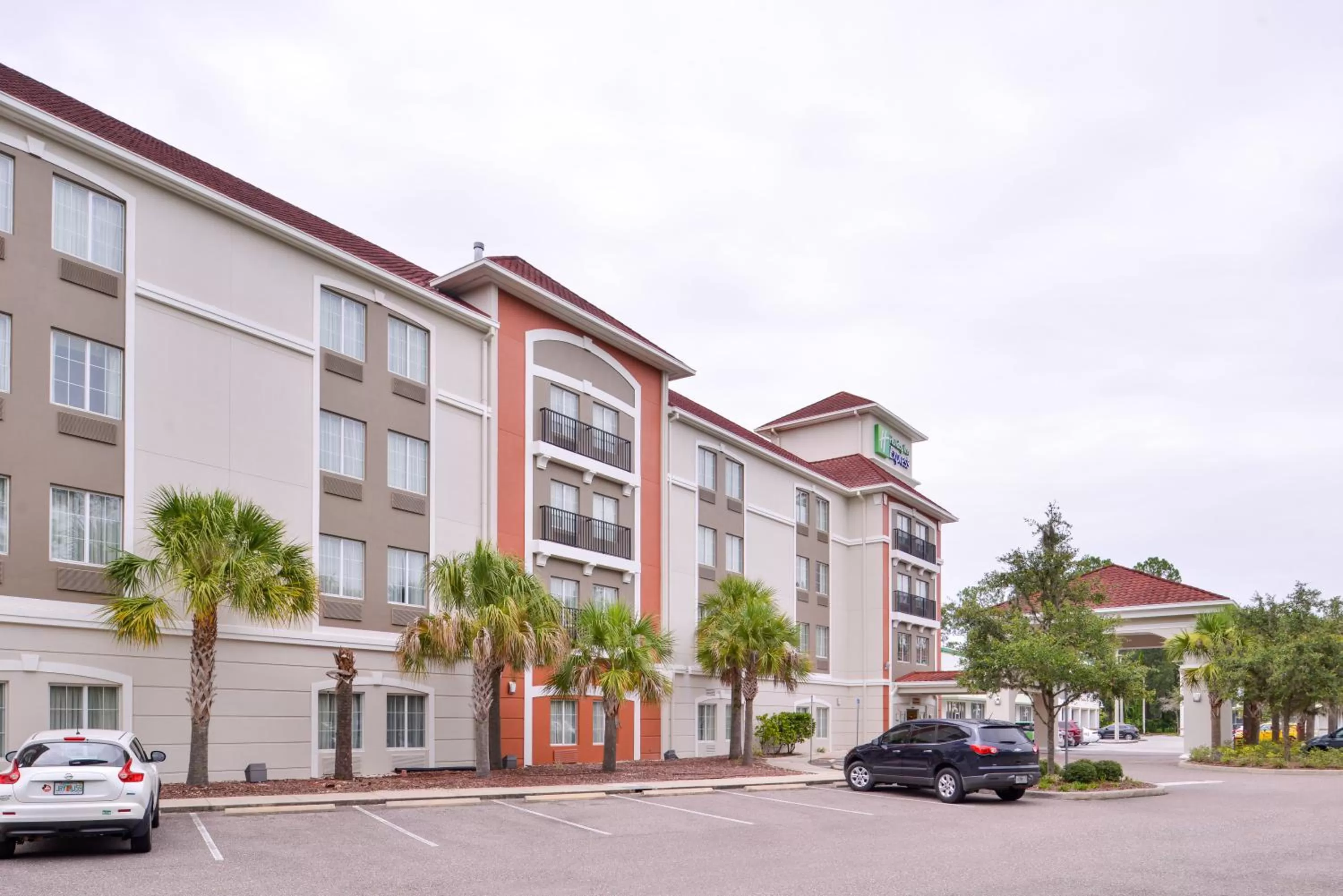 Property building in Holiday Inn Express Tampa North Telecom Park by IHG