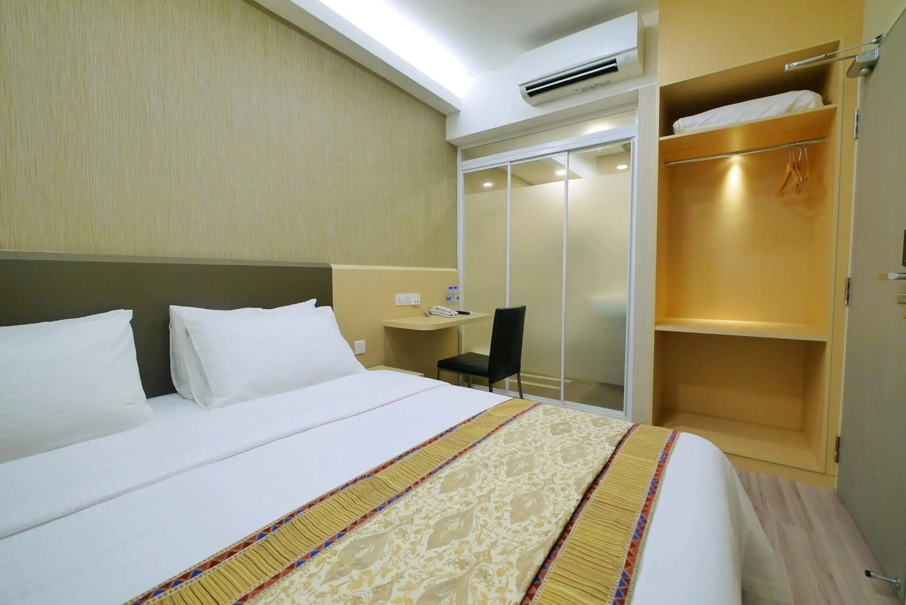 Premier Double Room - no window in 33 Boutique Hotel Bandar Sunway Premier Double Room - no window in 33 Boutique Hotel Bandar Sunway