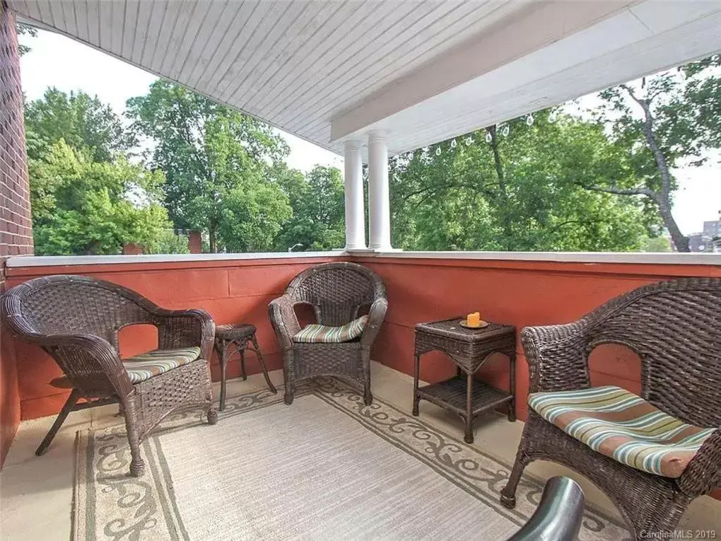 Balcony/Terrace in The Inn on Front Street